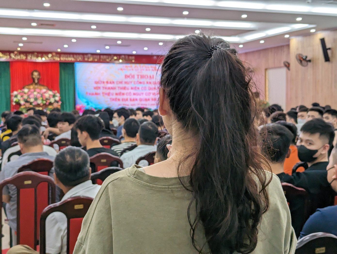 Những phút trải lòng của các em tại buổi gặp gỡ.