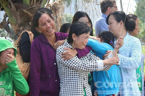 Tìm thấy thêm một thi thể ngư dân vụ nổ gas trên tàu ảnh 1