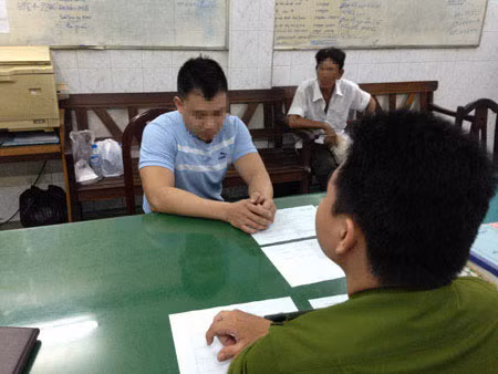 Đối tượng Nguyễn Ngọc Cường (SN 1982, trú quận 3) mang theo 1 thẻ ngành an ninh