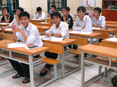 Thí sinh dự thi ĐH - CĐ năm 2012.