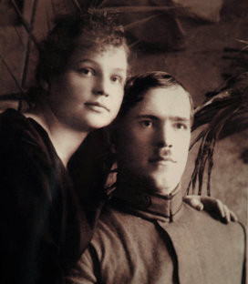 Zhukov và vợ Alexandra