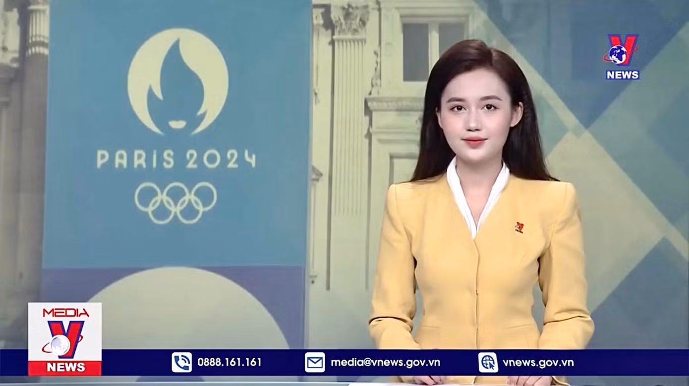 Hồng Hạnh dẫn chương trình bản tin Thời sự tại Vnews. Hồng Hạnh dẫn chương trình bản tin Thời sự tại Vnews.