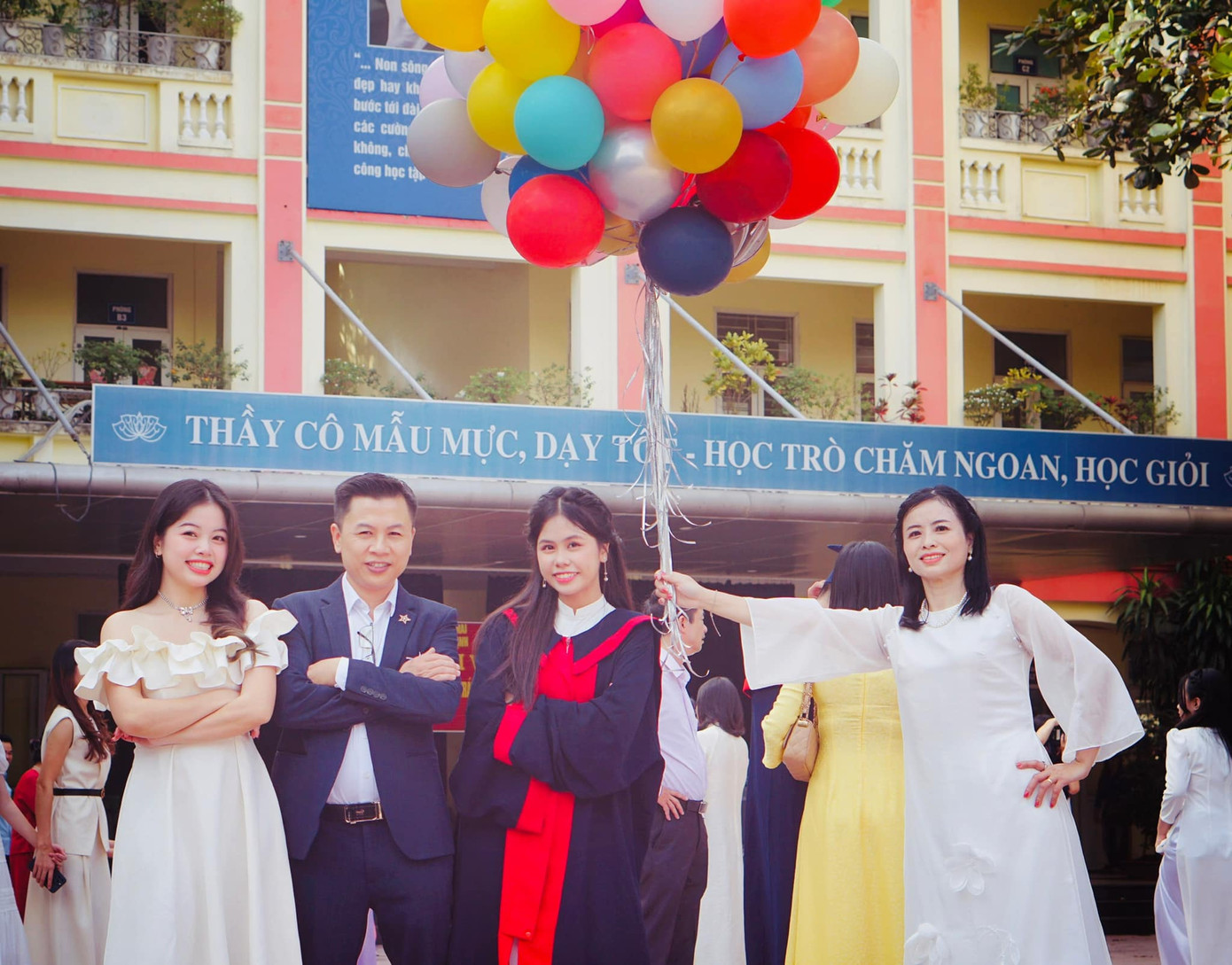 Gia đình là “điểm tựa” vững chắc để nữ sinh vững vàng chinh phục kỳ thi vào 10.