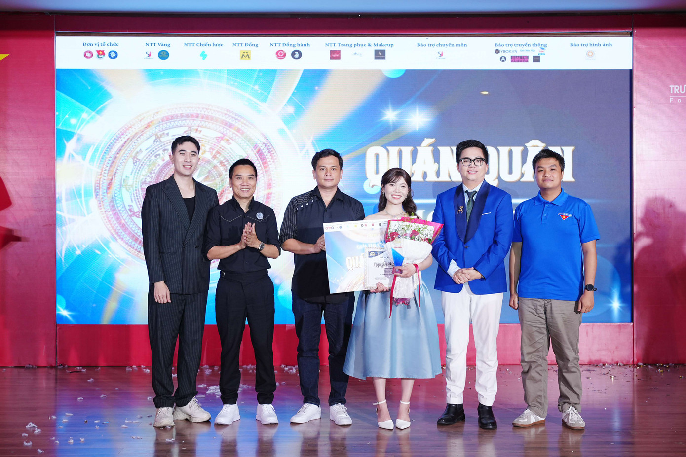 Giây phút Mai Loan được xướng tên ngôi vị Quán quân cuộc thi MC Fire 2025. Giây phút Mai Loan được xướng tên ngôi vị Quán quân cuộc thi MC Fire 2025.