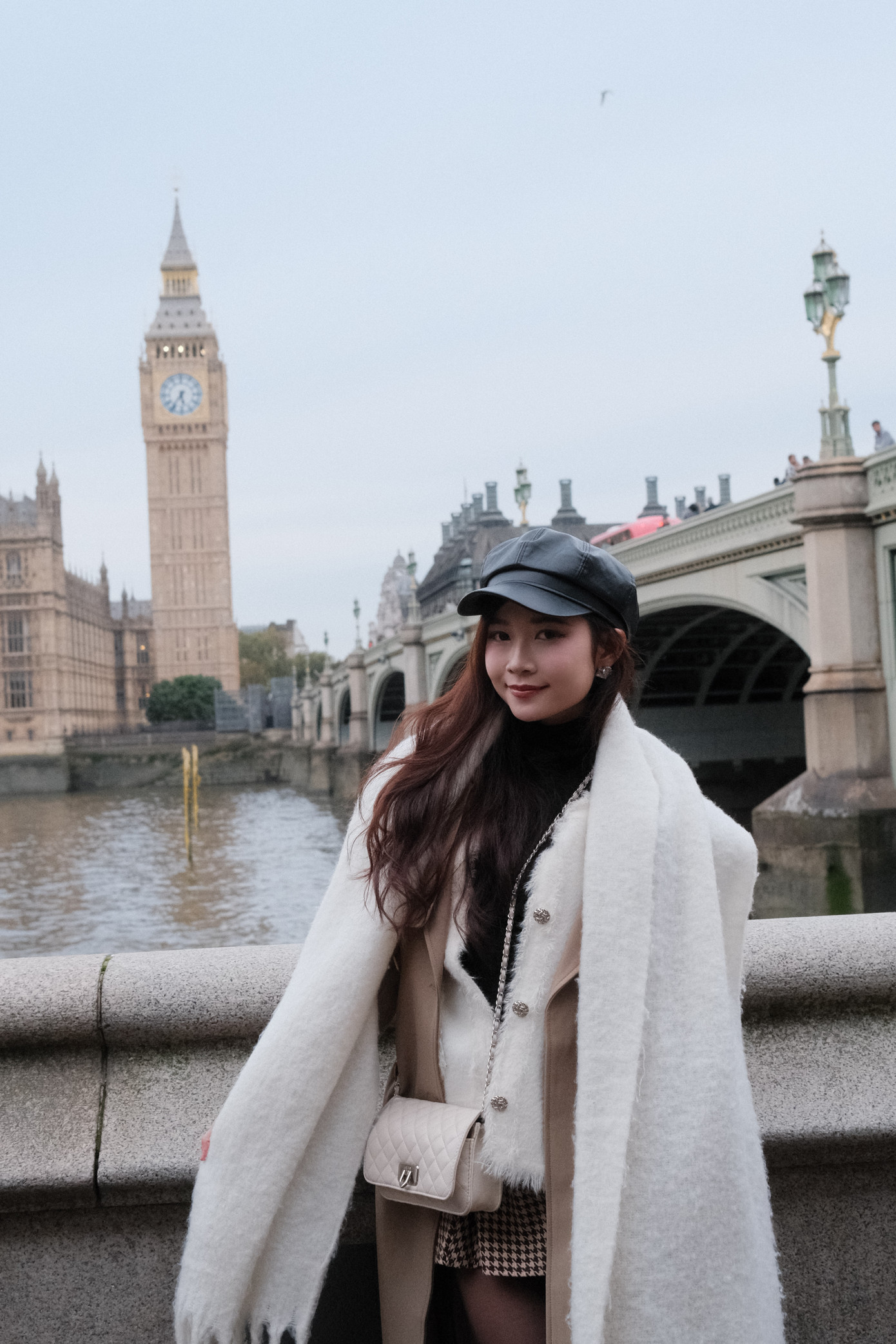 Dù có những lúc mệt mỏi và căng thẳng, nhưng khi nhìn lại, Thảo Nguyên vẫn không khỏi cảm thấy tự hào vì đã dám dấn thân và sống trọn vẹn tuổi trẻ với tinh thần nỗ lực không ngừng.