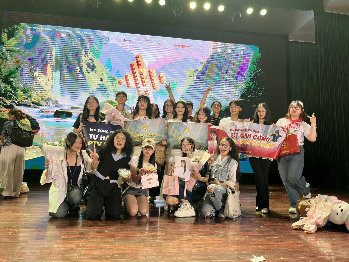 Quán quân Be Proud Tune 2025 Phạm Quỳnh được nuôi dưỡng tình yêu phát thanh bởi “cái nôi” câu lạc bộ phát thanh Sóng trẻ.