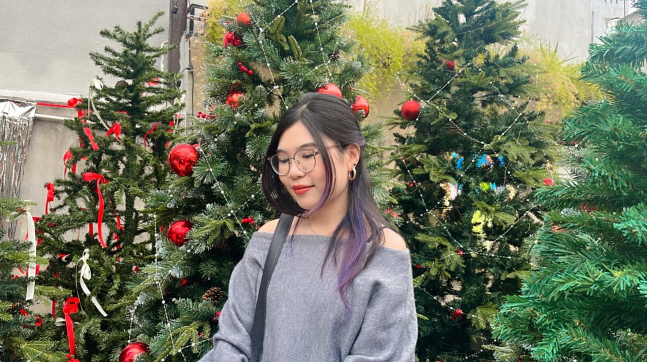 Nữ sinh Đại học Kinh tế Quốc dân say mê tình nguyện cùng khát vọng phát triển bản thân trong năm mới 2025 ảnh 1 Nữ sinh Đại học Kinh tế Quốc dân say mê tình nguyện cùng khát vọng phát triển bản thân trong năm mới 2025 ảnh 1