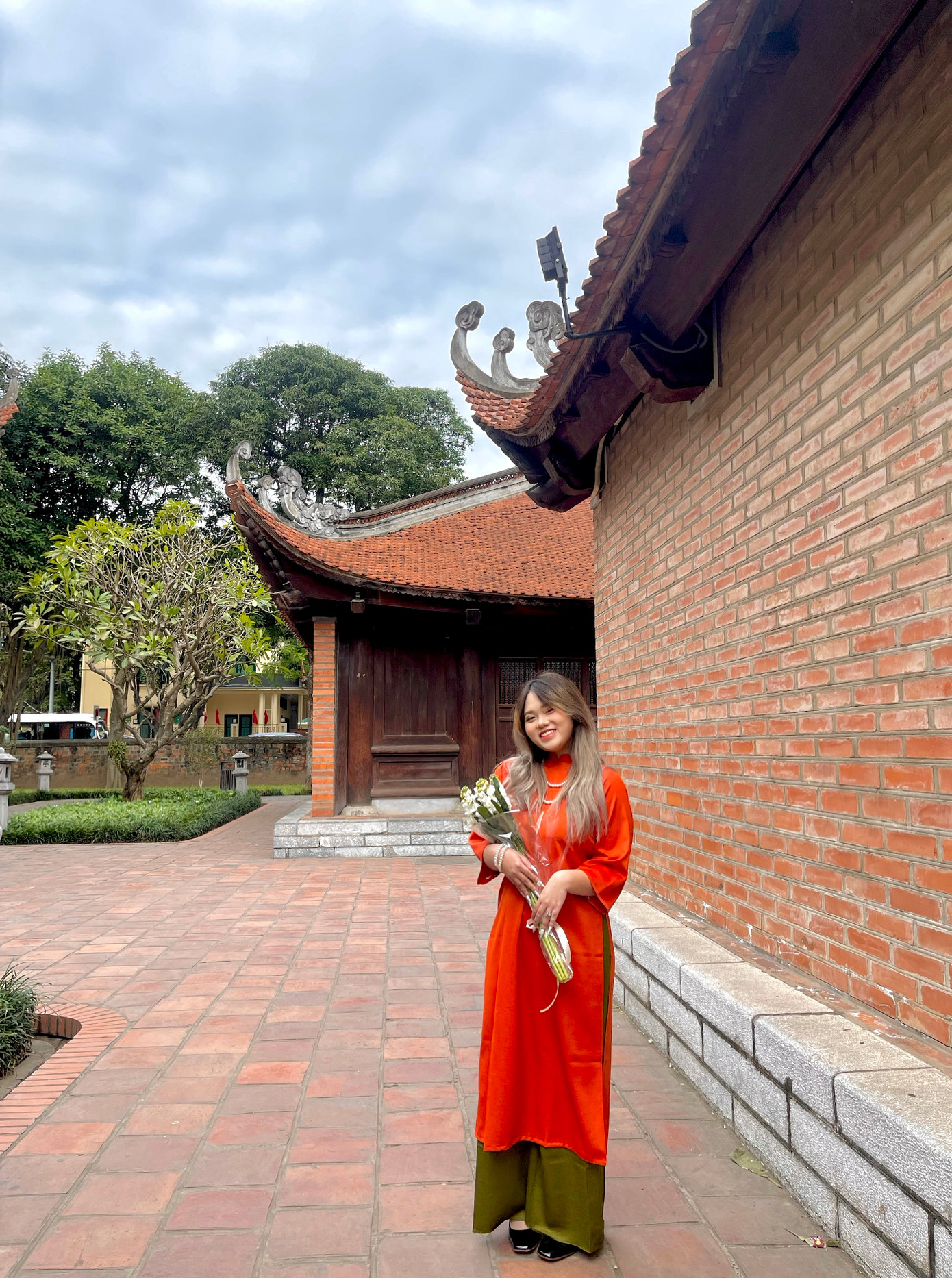 "Mình cảm thấy biết ơn bản thân vì đã luôn kiên định theo đuổi niềm yêu thích văn hoá". "Mình cảm thấy biết ơn bản thân vì đã luôn kiên định theo đuổi niềm yêu thích văn hoá".