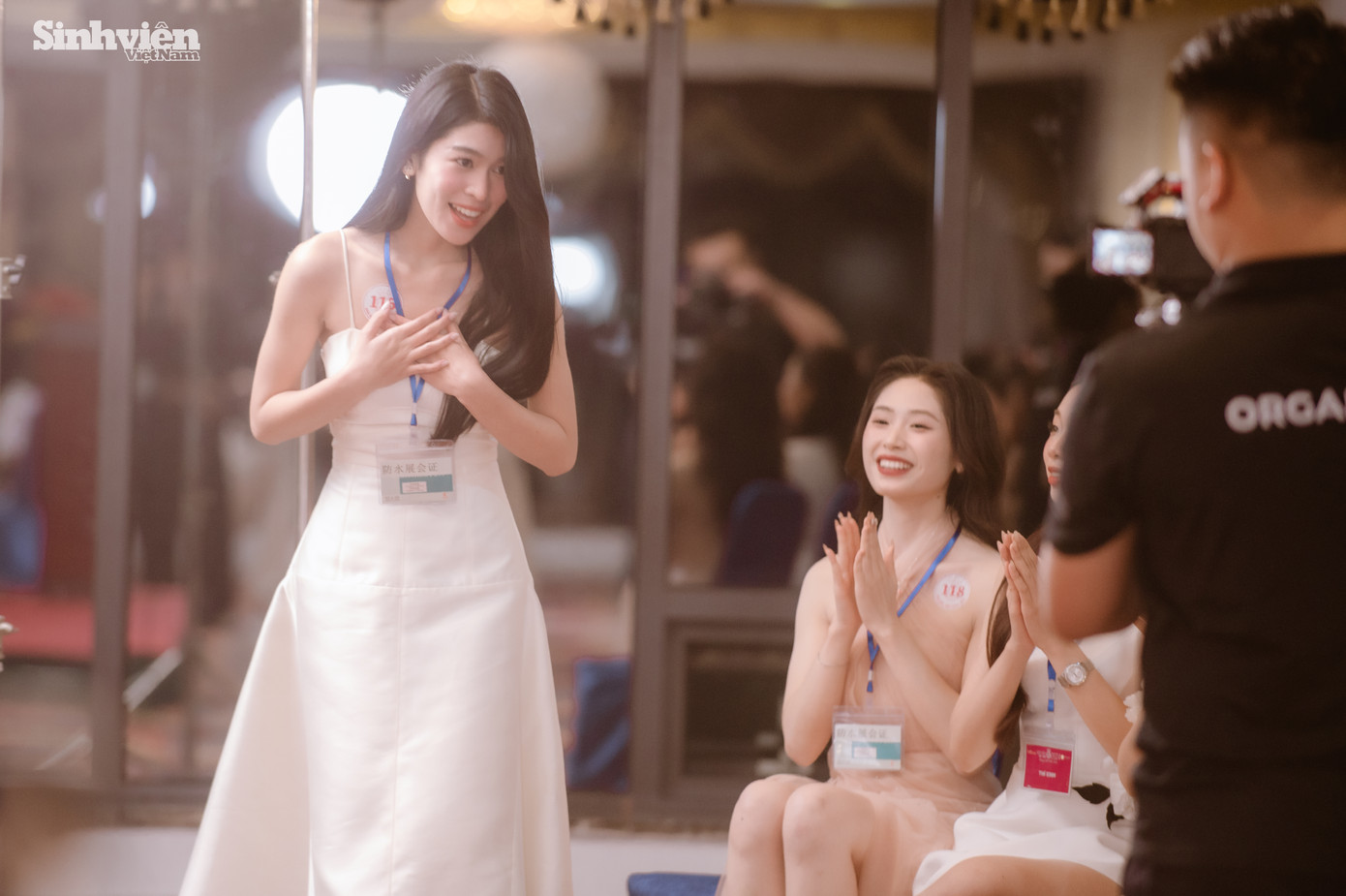 Thanh Thảo là một trong những thí sinh đầu tiên được gọi tên vào vòng Chung khảo. Thanh Thảo là một trong những thí sinh đầu tiên được gọi tên vào vòng Chung khảo.