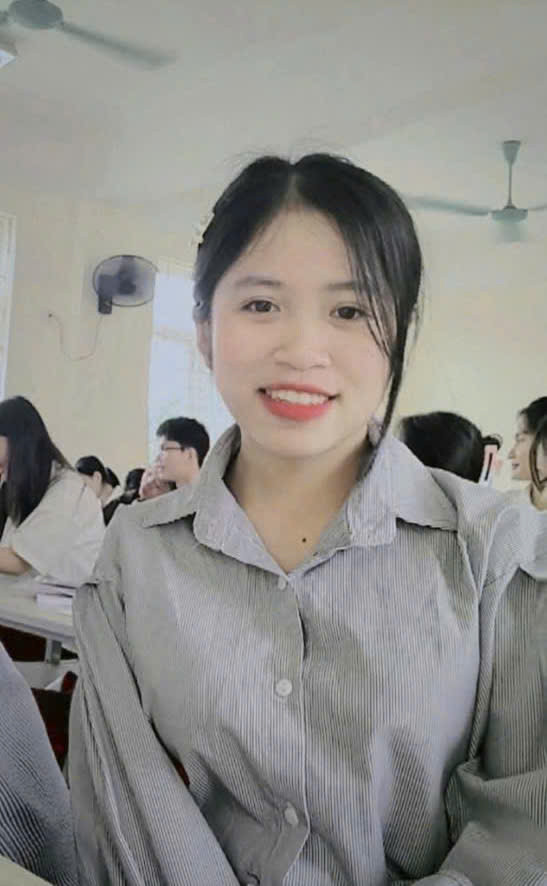 Quách Thị Thanh (sinh năm 2005) là sinh viên có thứ hạng đầu vào cao của Trường Đại học Hồng Đức. Quách Thị Thanh (sinh năm 2005) là sinh viên có thứ hạng đầu vào cao của Trường Đại học Hồng Đức.