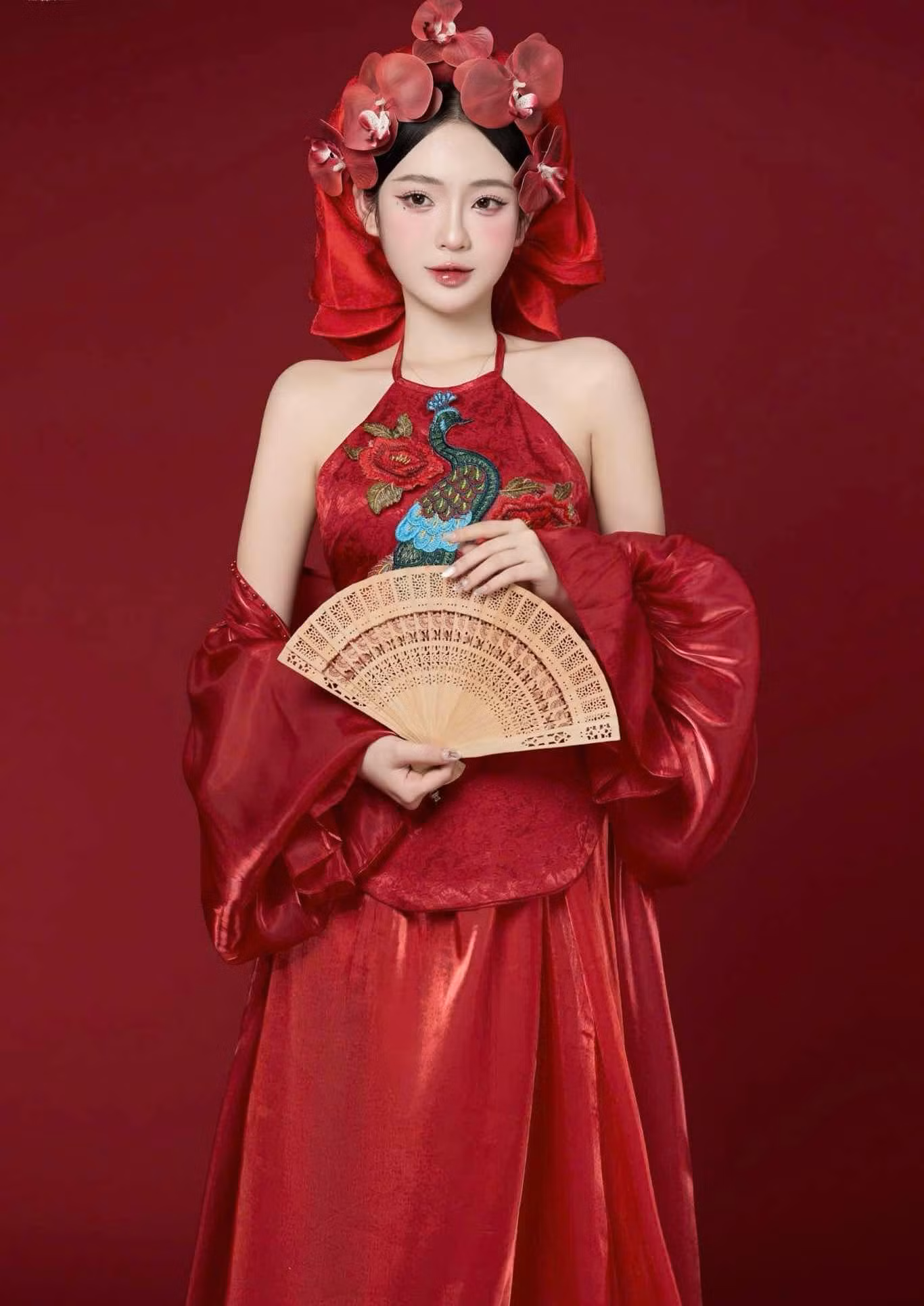Vẻ đẹp dịu dàng của Á khôi Thu An trong bộ ảnh áo tứ thân.