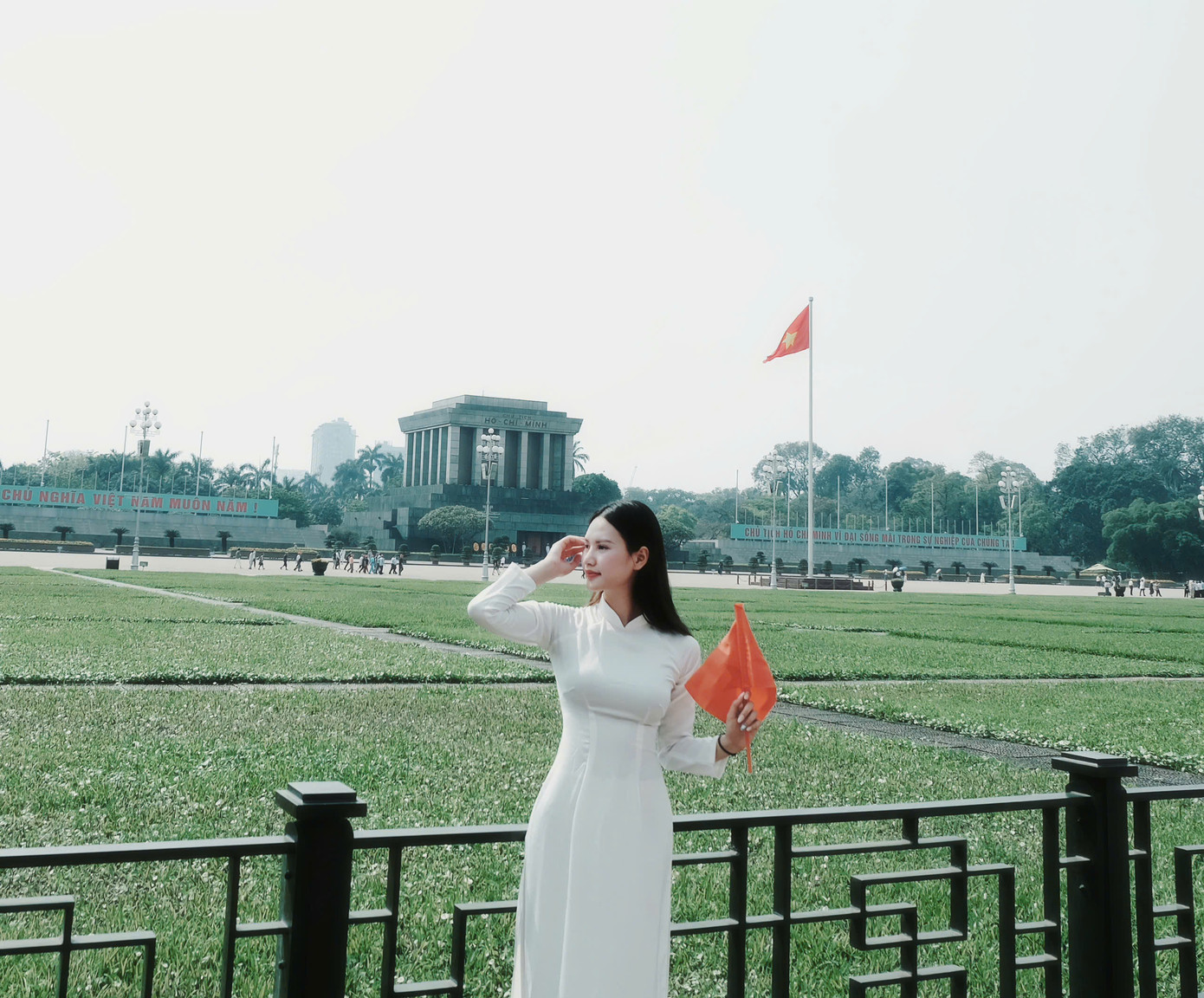 Vũ Thị Kim Ngân, sinh viên năm 2 ngành Quản trị kinh doanh, Trường Đại học Hải Dương, bày tỏ lòng biết ơn sâu sắc đối với giá trị hòa bình. Vũ Thị Kim Ngân, sinh viên năm 2 ngành Quản trị kinh doanh, Trường Đại học Hải Dương, bày tỏ lòng biết ơn sâu sắc đối với giá trị hòa bình.