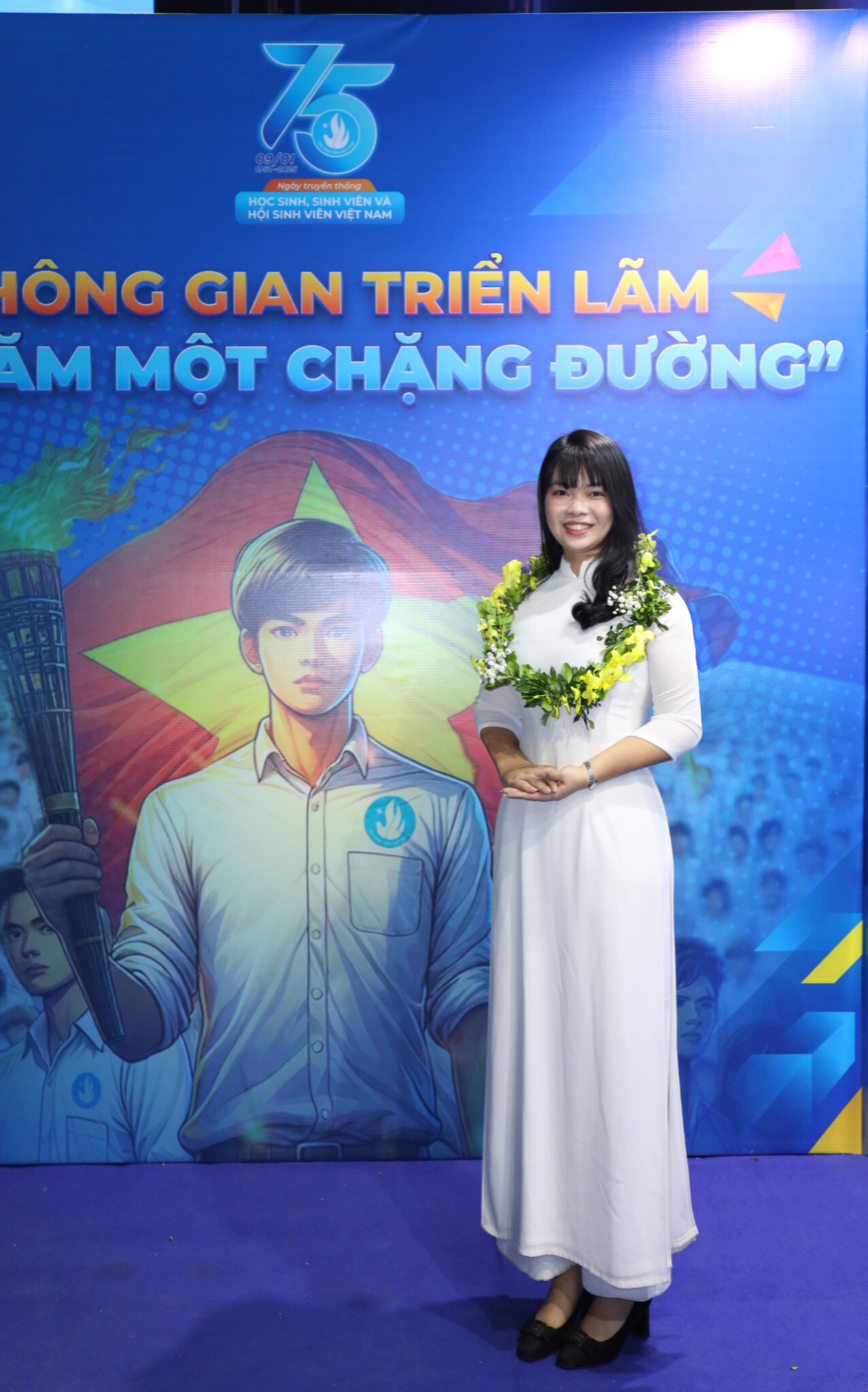 Quỳnh Nga vinh dự được Trung ương Hội Sinh viên Việt Nam trao tặng Giải thưởng Sao Tháng Giêng cấp Trung ương năm 2024. Quỳnh Nga vinh dự được Trung ương Hội Sinh viên Việt Nam trao tặng Giải thưởng Sao Tháng Giêng cấp Trung ương năm 2024.