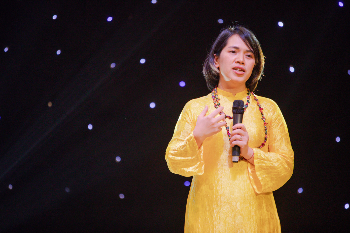 Thạc sĩ Vũ Vân Anh - Học viện Health Coach Việt Nam giới thiệu về chương trình huấn luyện, đào tạo, cấp chứng chỉ Chăm sóc sức khoẻ chủ động cho người mắc bệnh tiểu đường. Thạc sĩ Vũ Vân Anh - Học viện Health Coach Việt Nam giới thiệu về chương trình huấn luyện, đào tạo, cấp chứng chỉ Chăm sóc sức khoẻ chủ động cho người mắc bệnh tiểu đường.