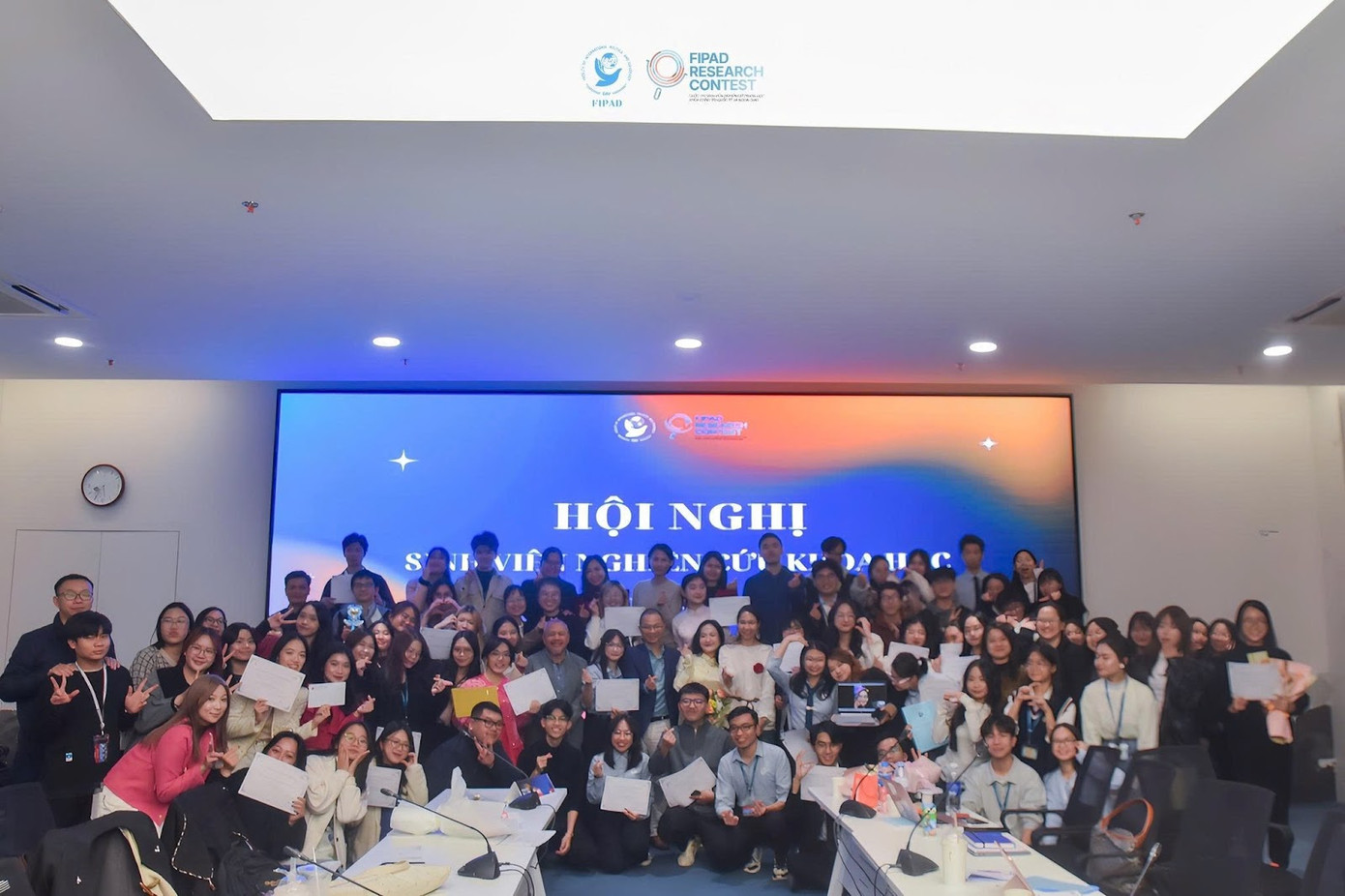 Sinh viên tranh tài tại Chung kết cuộc thi Sinh viên nghiên cứu khoa học, ngày 27/02/2024.