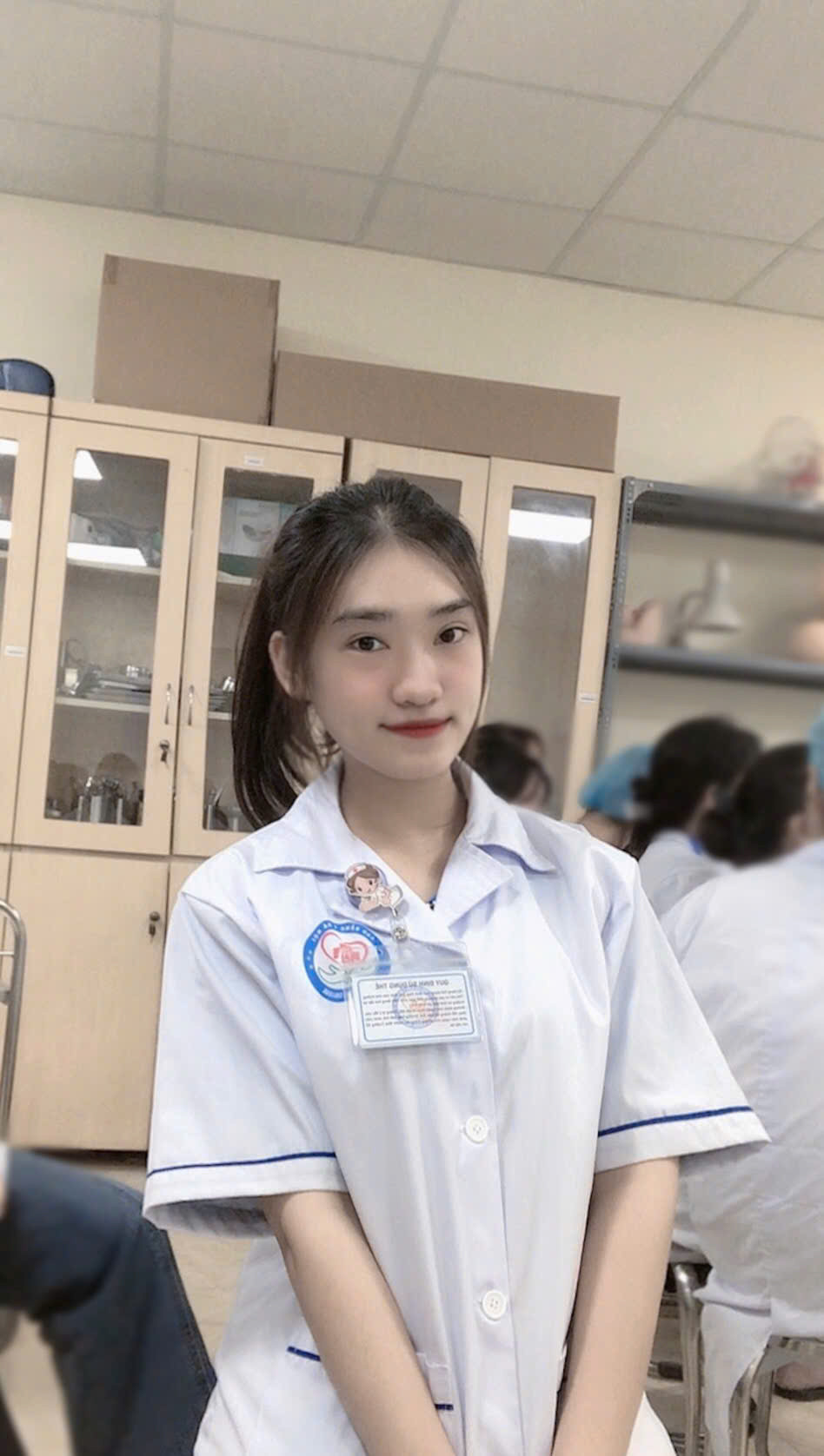 Thu Trang gửi gắm thông điệp đến các bạn trẻ: “Hãy tham gia hỗ trợ cộng đồng với tinh thần cống hiến. Bởi khi làm tình nguyện, bạn không chỉ giúp đỡ người khác mà còn học được rất nhiều điều quý giá cho bản thân”. Thu Trang gửi gắm thông điệp đến các bạn trẻ: “Hãy tham gia hỗ trợ cộng đồng với tinh thần cống hiến. Bởi khi làm tình nguyện, bạn không chỉ giúp đỡ người khác mà còn học được rất nhiều điều quý giá cho bản thân”.