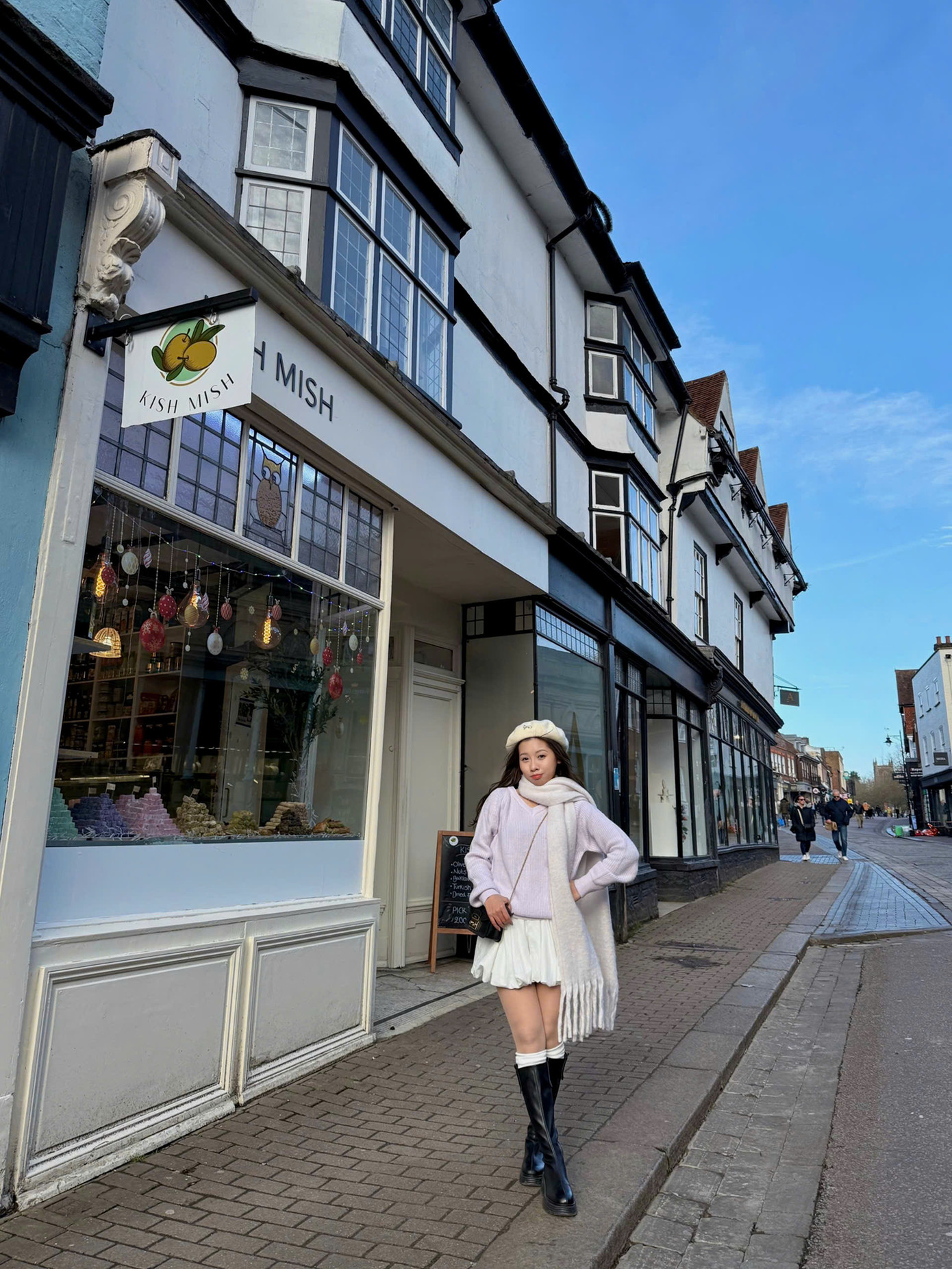 Phương Linh. Phương Linh.