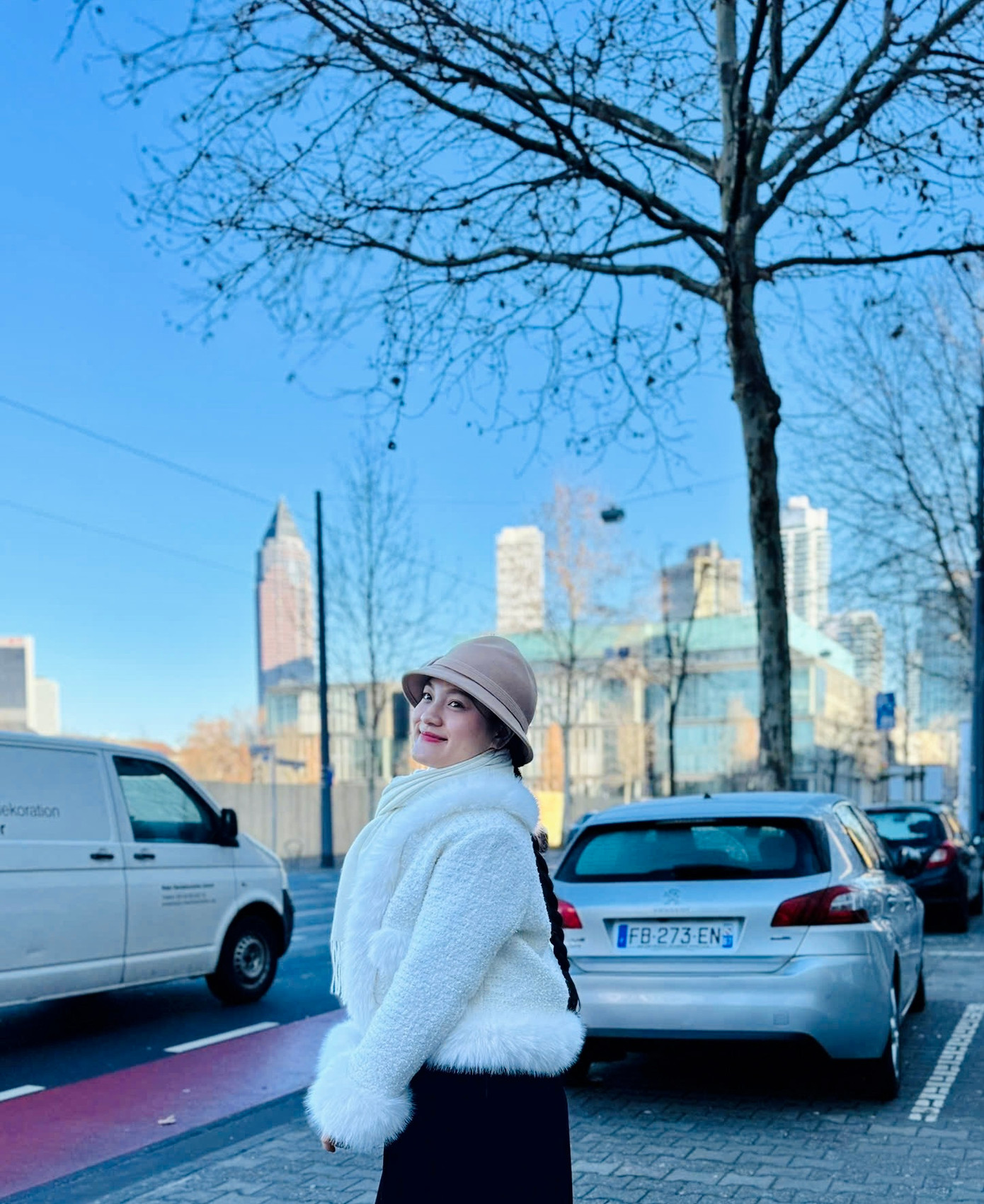 Thu Lương tại Frankfurt, Đức.