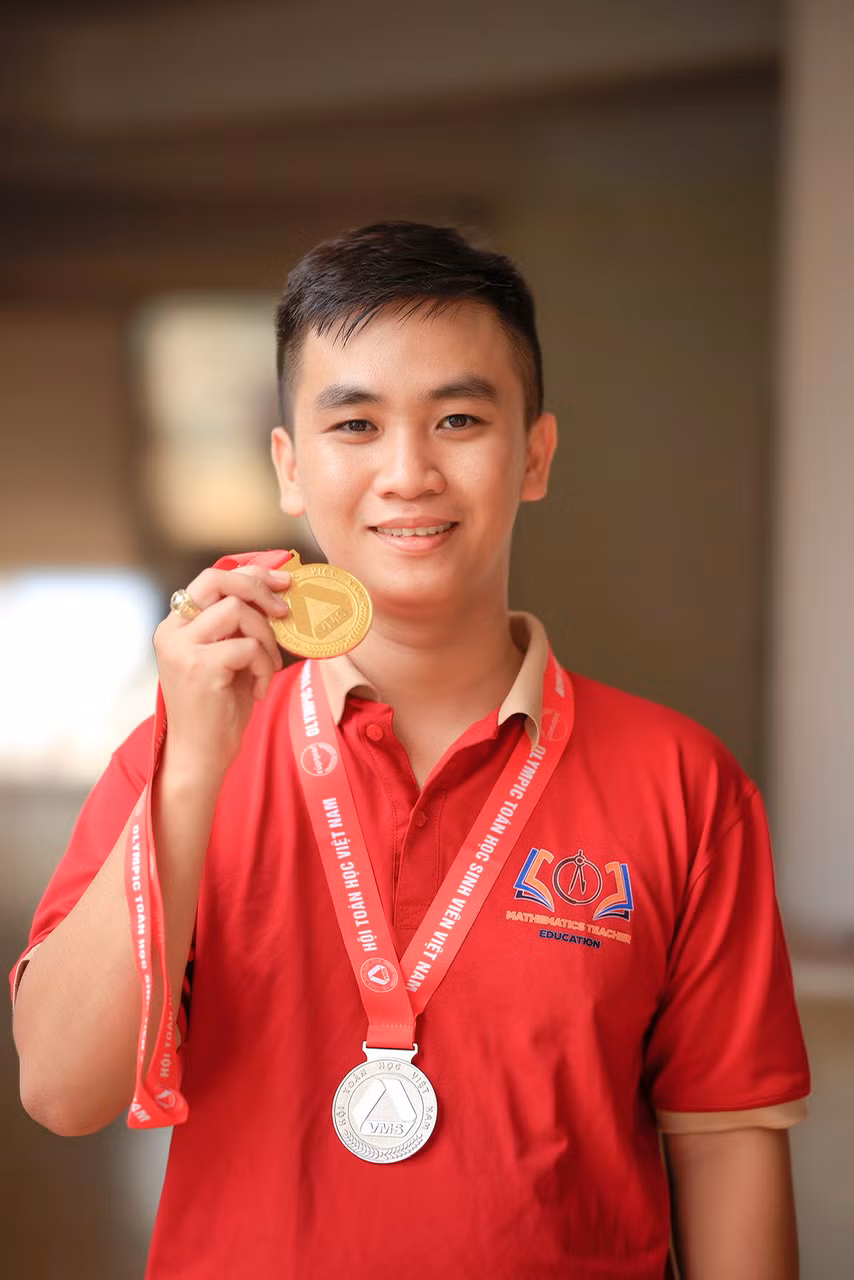 Việt Tỉnh xuất sắc giành 1 Huy chương Vàng và 1 Huy chương Bạc tại Olympic Toán sinh viên toàn quốc 2023.