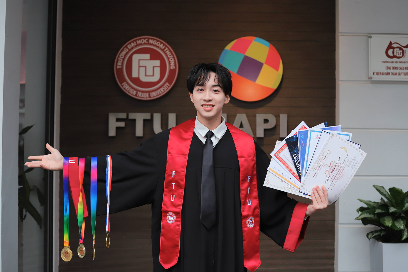 Học hỏi từ thất bại: Dù có lúc vấp ngã, Tuấn Anh vẫn kiên trì học hỏi và hoàn thiện, biến thách thức thành động lực.