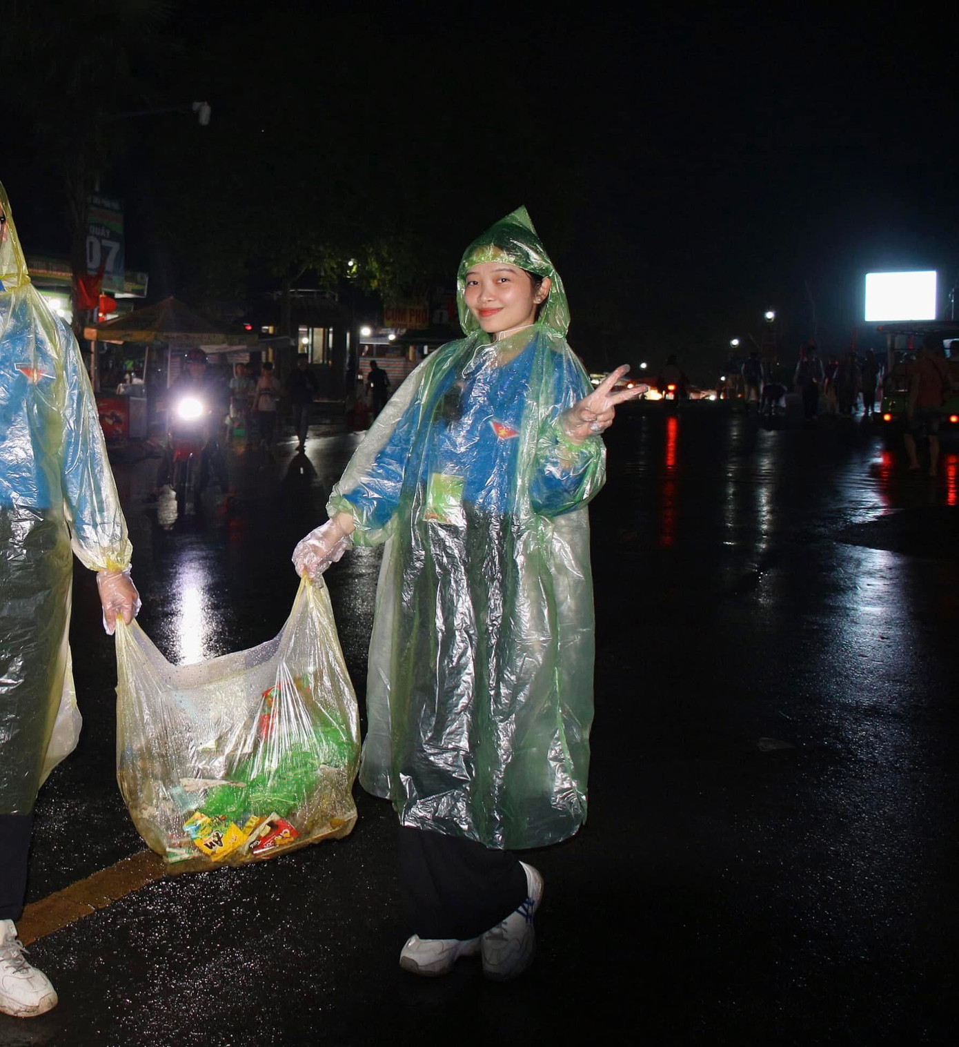 Giá trị của thiện nguyện không nằm ở vật chất mà chính là sự yêu thương.