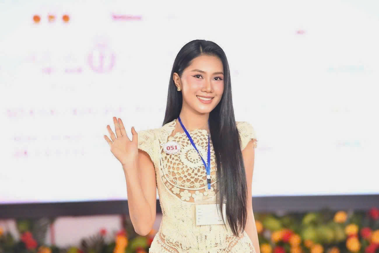 Thùy Nhiên từng đạt danh hiệu Á Khôi 1 Hoa Khôi Nam Bộ 2022. (Ảnh: NEU)