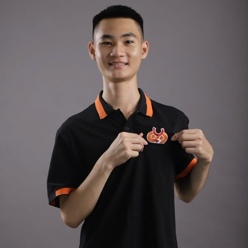 Văn Tân tham gia CLB Hỗ trợ học tập. Văn Tân tham gia CLB Hỗ trợ học tập.