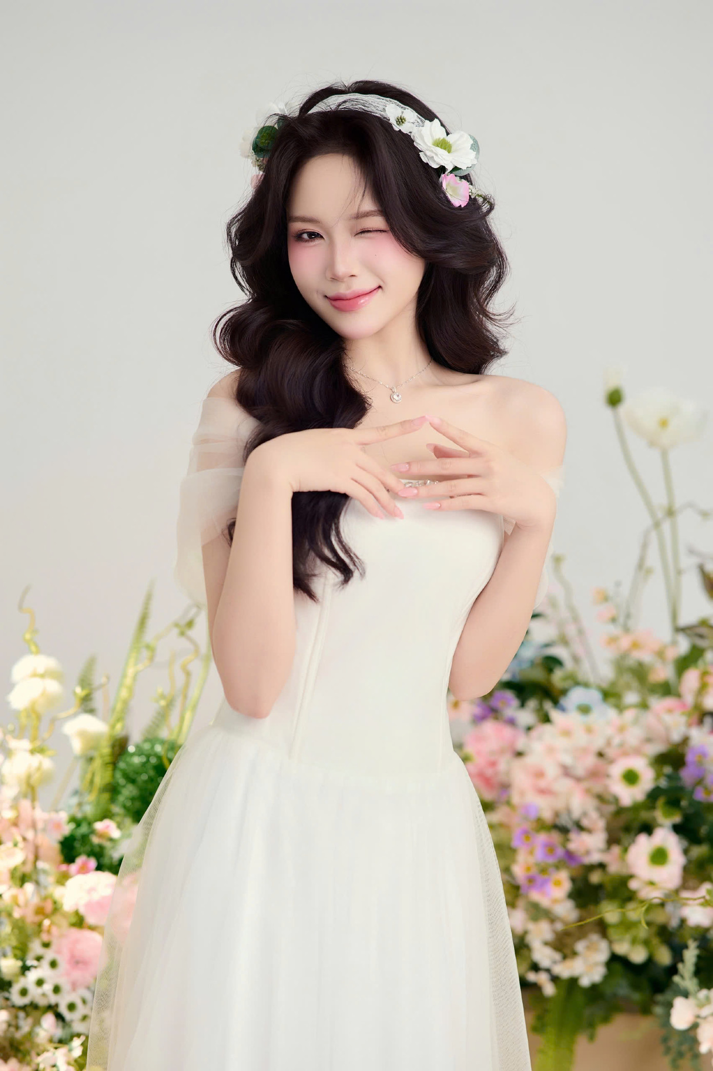 Minh Châu với vai trò mẫu ảnh. Minh Châu với vai trò mẫu ảnh.