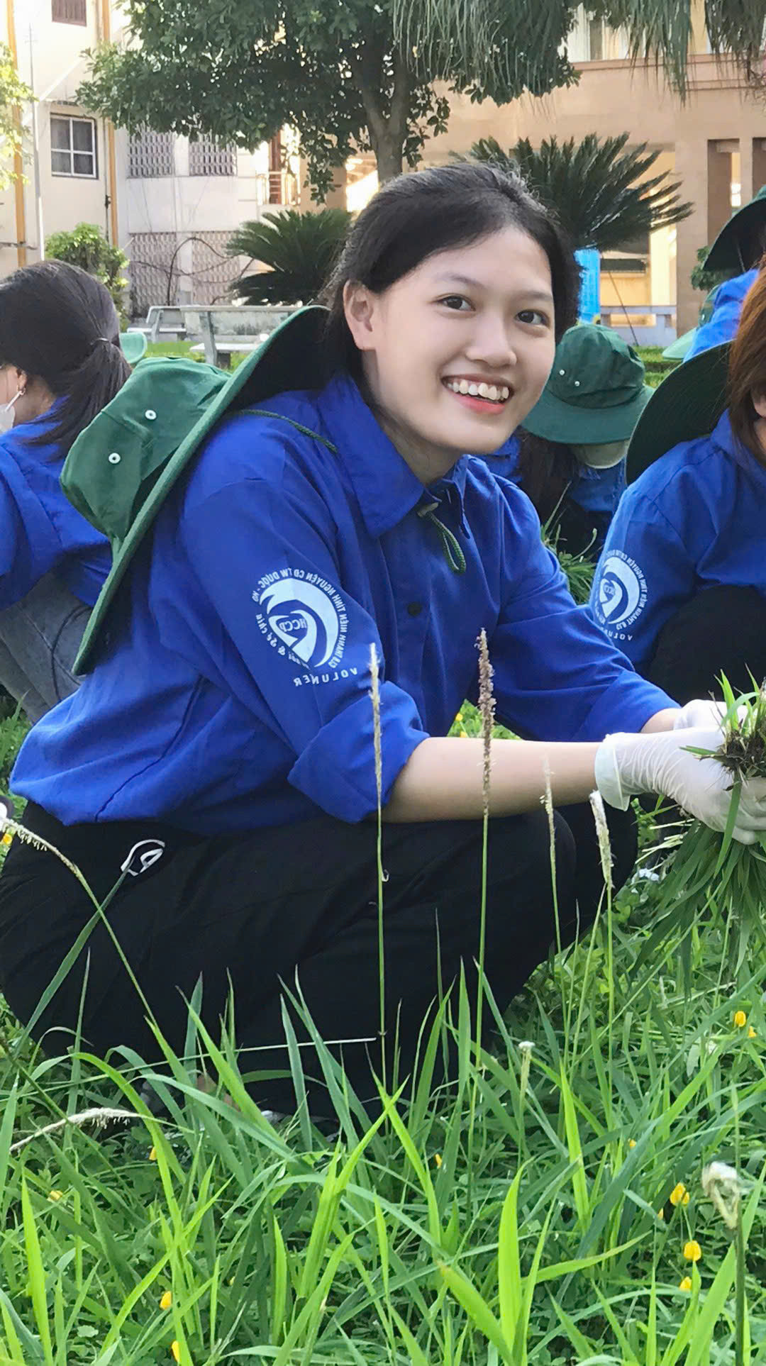 Thu Thảo gắn bó với hoạt động tình nguyện và phong trào sinh viên. Thu Thảo gắn bó với hoạt động tình nguyện và phong trào sinh viên.