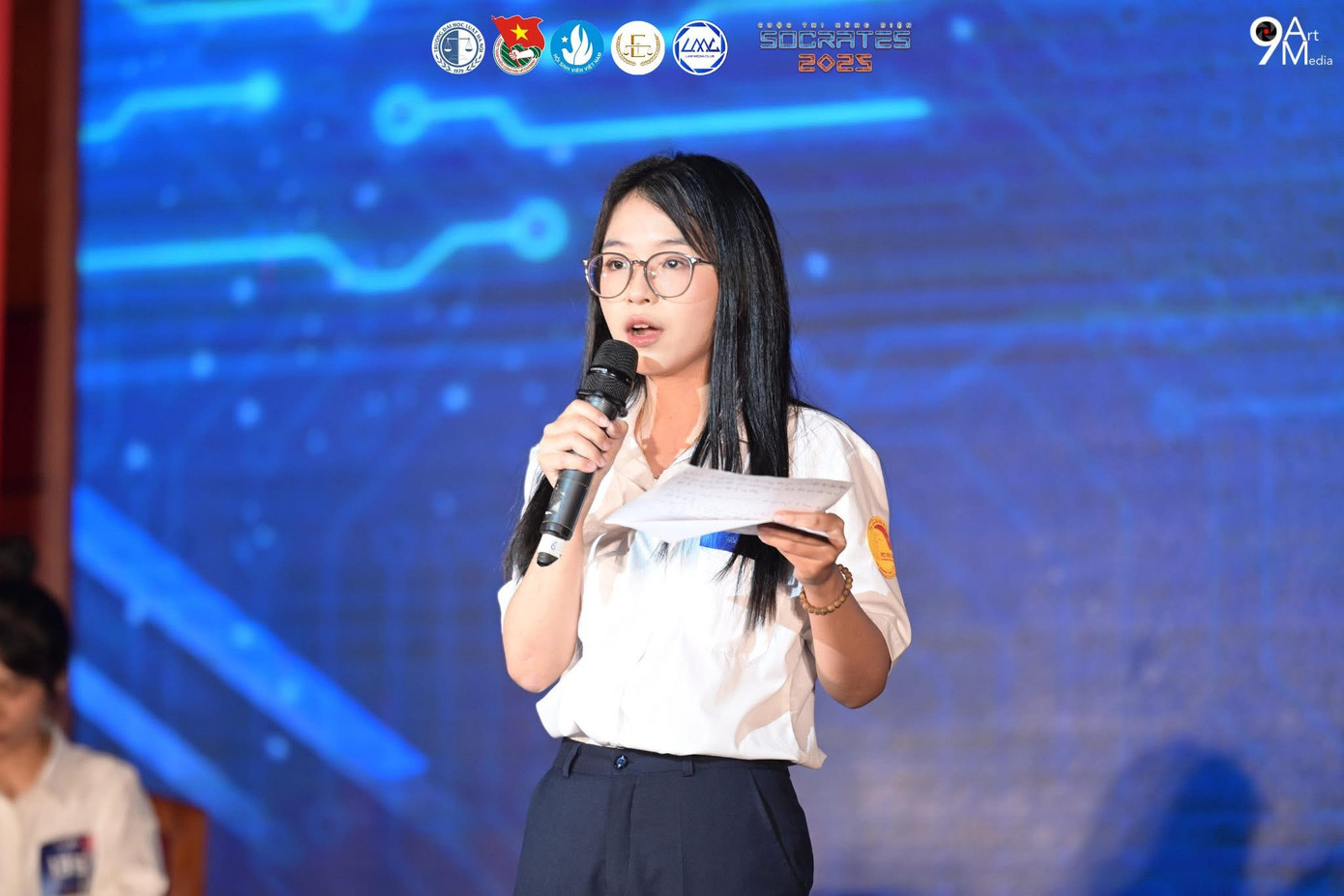 Đoan Trang đam mê với trinh thám, thích việc điều tra, lý giải những bí mật, tìm ra kẻ ác để trừng trị đúng tội, bảo vệ công lý cho người vô tội cần giúp đỡ. Đoan Trang đam mê với trinh thám, thích việc điều tra, lý giải những bí mật, tìm ra kẻ ác để trừng trị đúng tội, bảo vệ công lý cho người vô tội cần giúp đỡ.