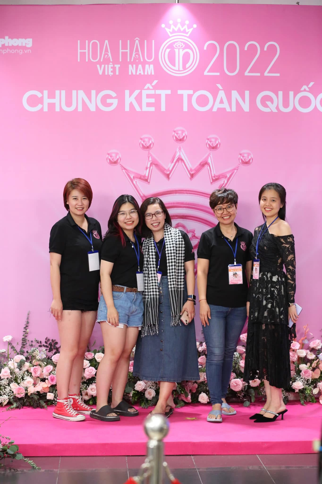 Nữ sinh Đại học Kinh tế Quốc dân say mê tình nguyện cùng khát vọng phát triển bản thân trong năm mới 2025 ảnh 8 Nữ sinh Đại học Kinh tế Quốc dân say mê tình nguyện cùng khát vọng phát triển bản thân trong năm mới 2025 ảnh 8