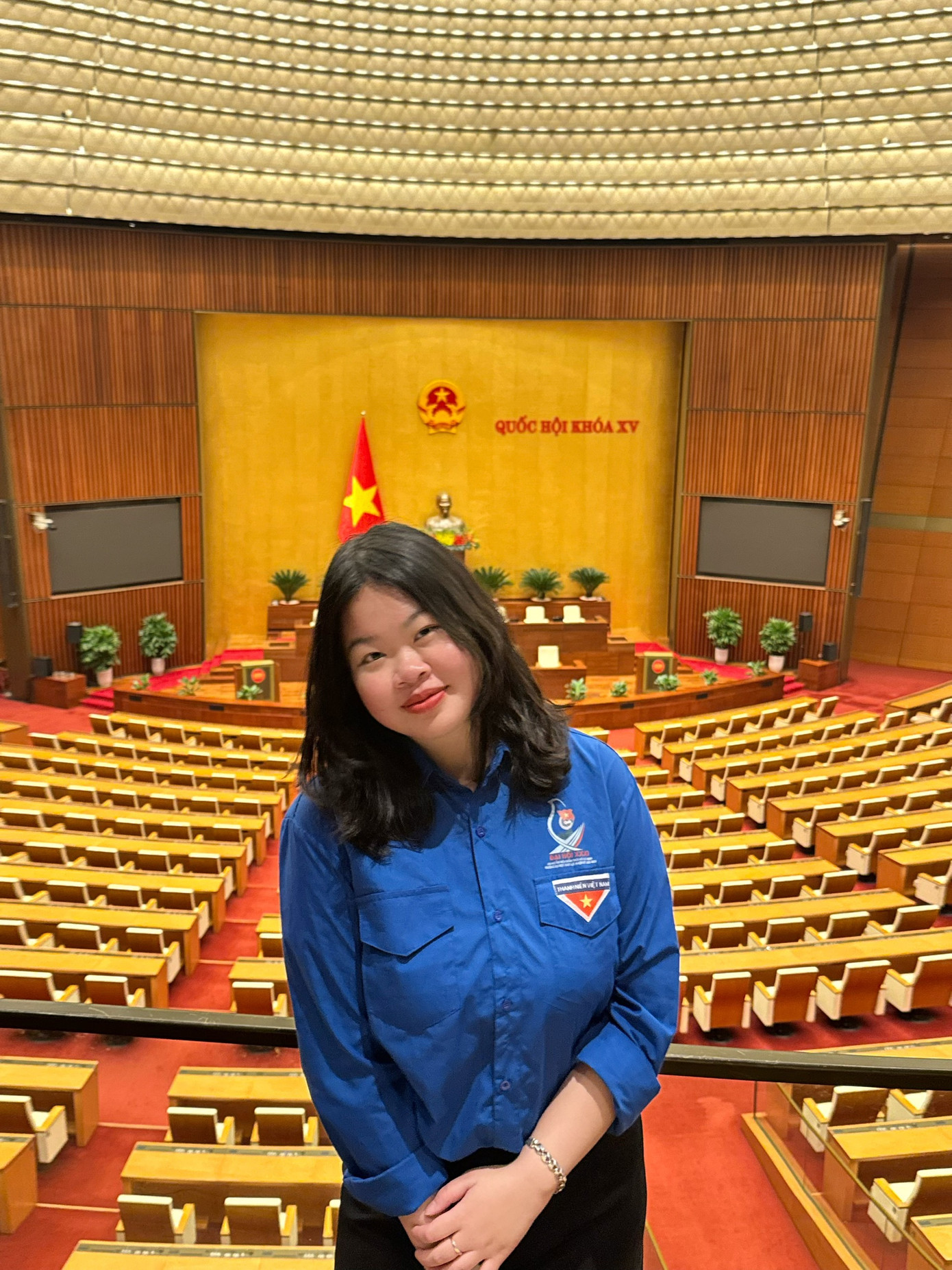 Trần Hà Trang (sinh năm 2004) là sinh viên năm 3 ngành Hệ thống thông tin - Khoa Công nghệ thông tin, Trường Đại học Thuỷ lợi.