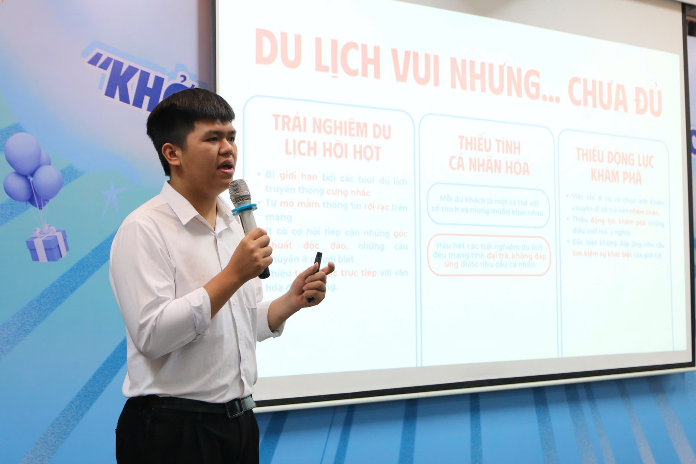 Sự kết hợp hài hòa giữa lý thuyết và thực tiễn đã nuôi dưỡng ngọn lửa nhiệt huyết và hình thành một kỷ luật tự thân, xuất phát từ đam mê chứ không phải áp lực.