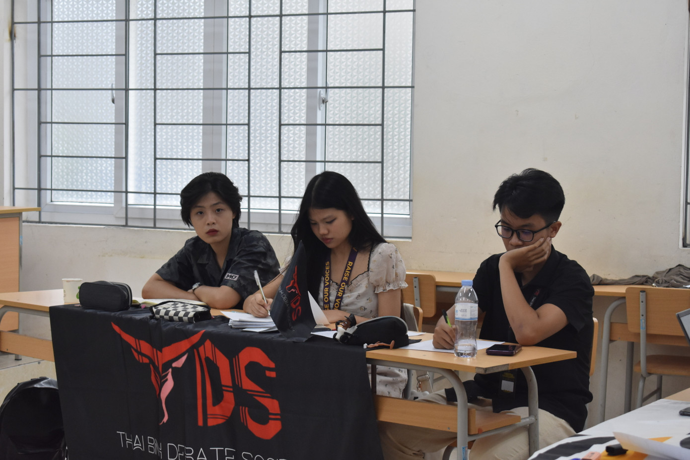 TDS tham gia một giải đấu Tranh biện.