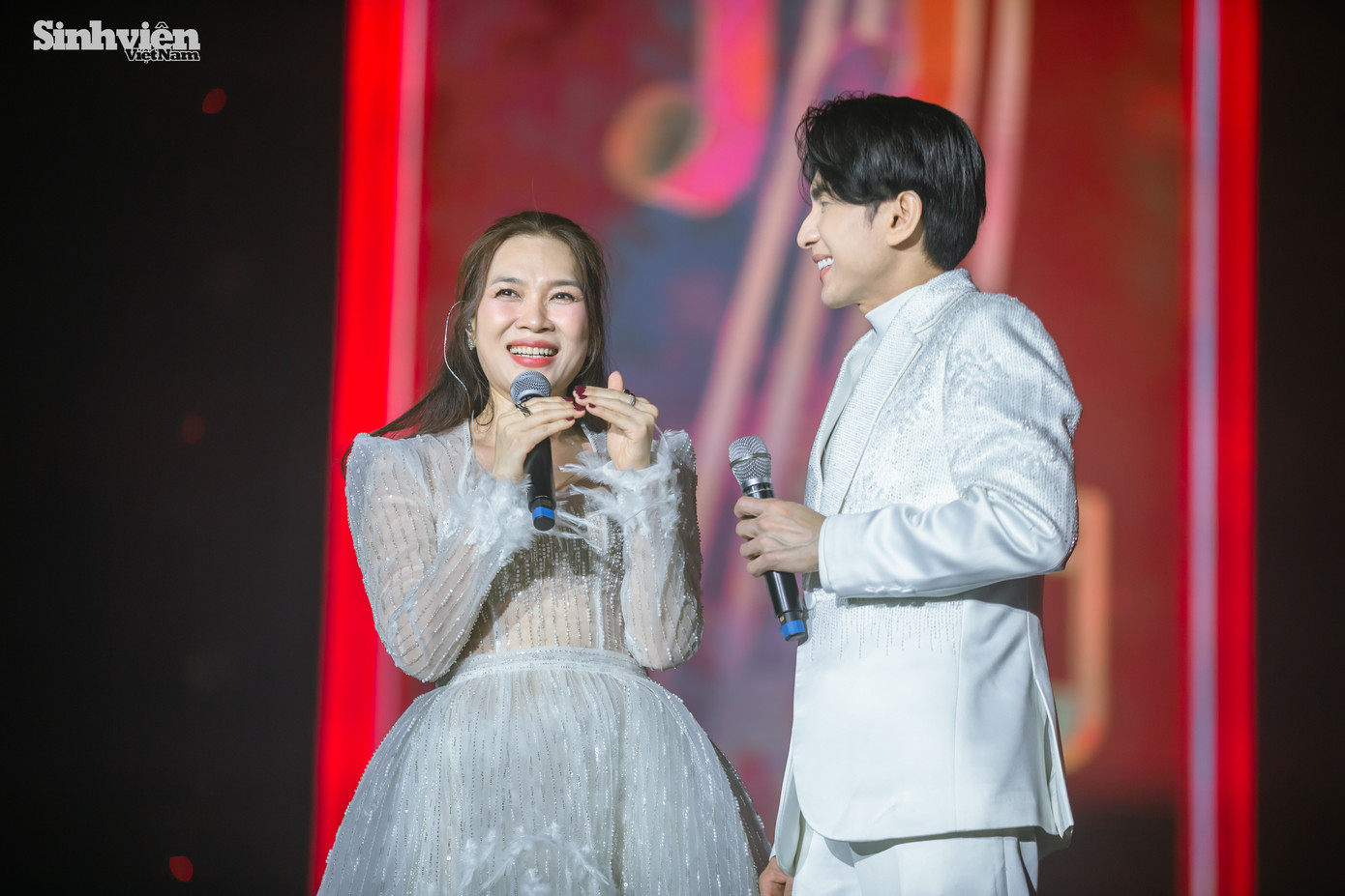 Ca sĩ Đan Trường gọi Mỹ Tâm là &quot;người tình trong mộng&quot;. Cả hai đã cùng luyện tập một bản mashup để gửi tới khán giả.