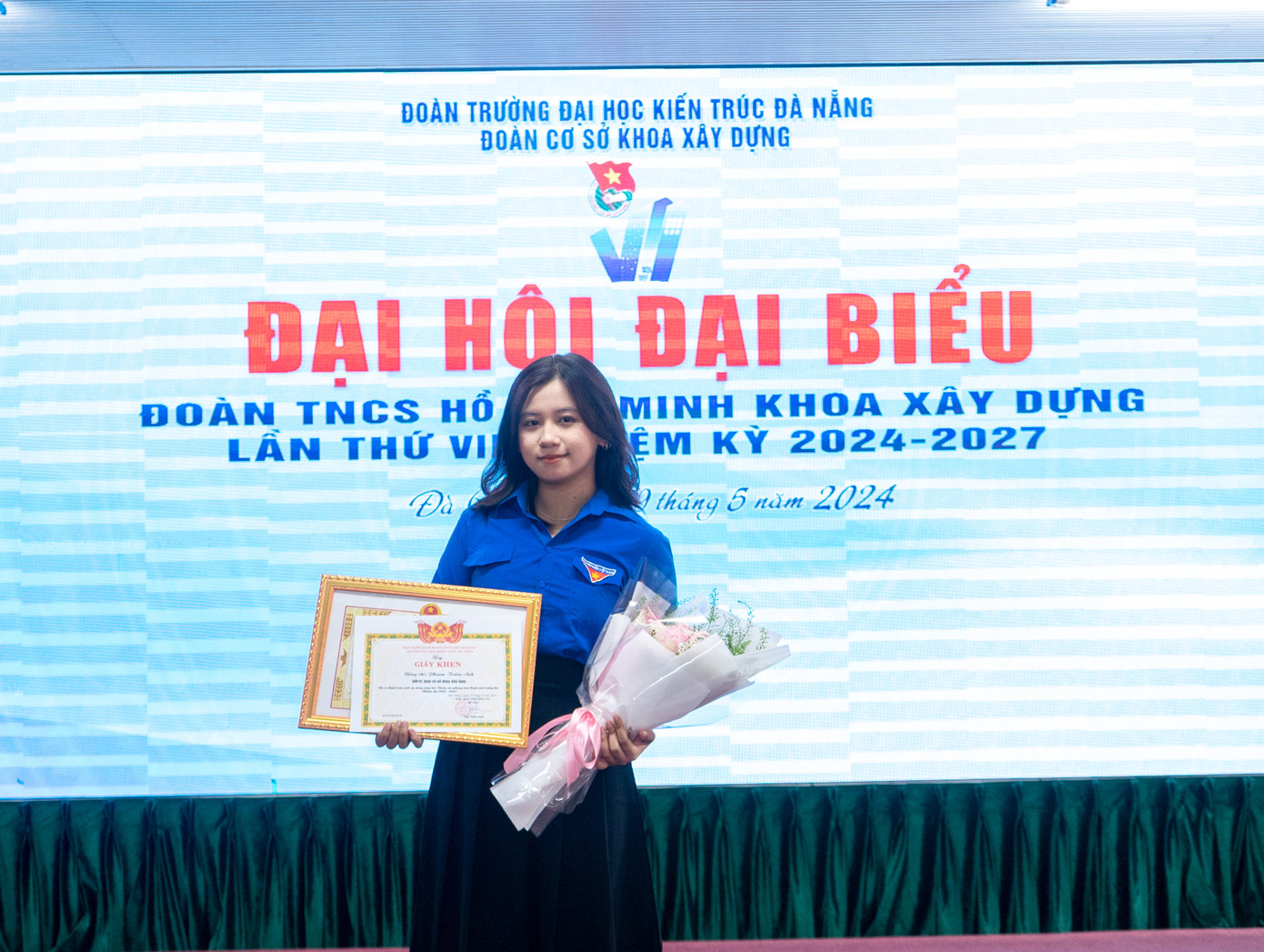 Phạm Trâm Anh - Uỷ viên Ban Chấp hành Đoàn Trường Đại học Kiến Trúc Đà Nẵng.