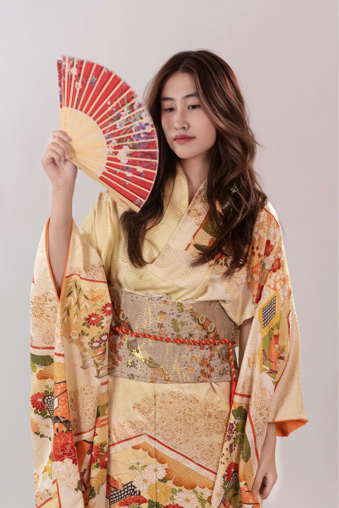 Đỗ Minh Châu đang là sinh viên Học viện Ngoại giao. Đỗ Minh Châu đang là sinh viên Học viện Ngoại giao.