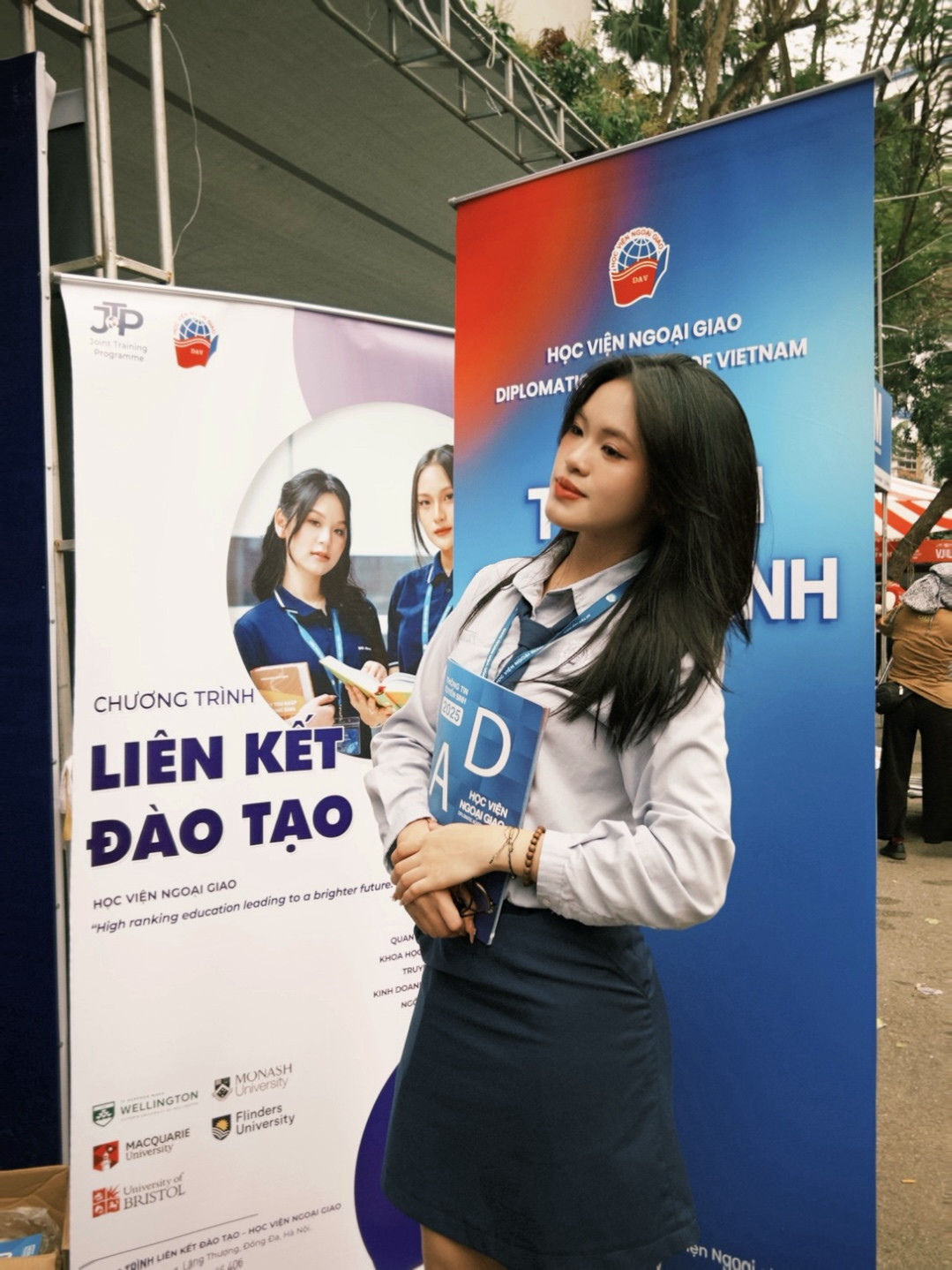 Hãy biết trân trọng giá trị bản thân, chủ động tìm kiếm cơ hội.