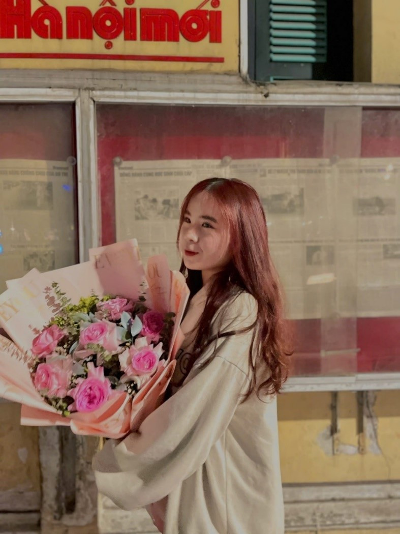 Phạm Thị Kim Oanh, sinh viên năm ba trường Đại học Giáo dục (ĐHQG Hà Nội).