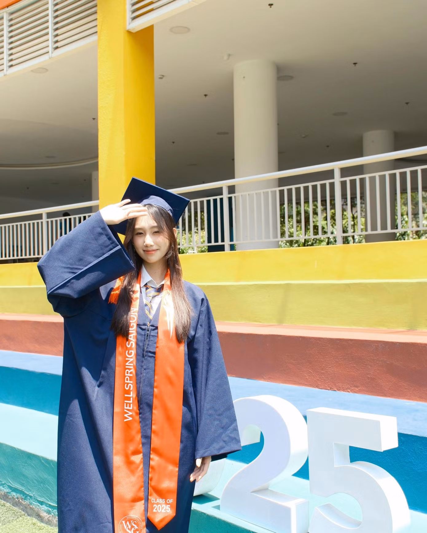 Trần Ánh Hằng, học sinh trường Wellspring Saigon, trúng tuyển vào Đại học New York (NYU).