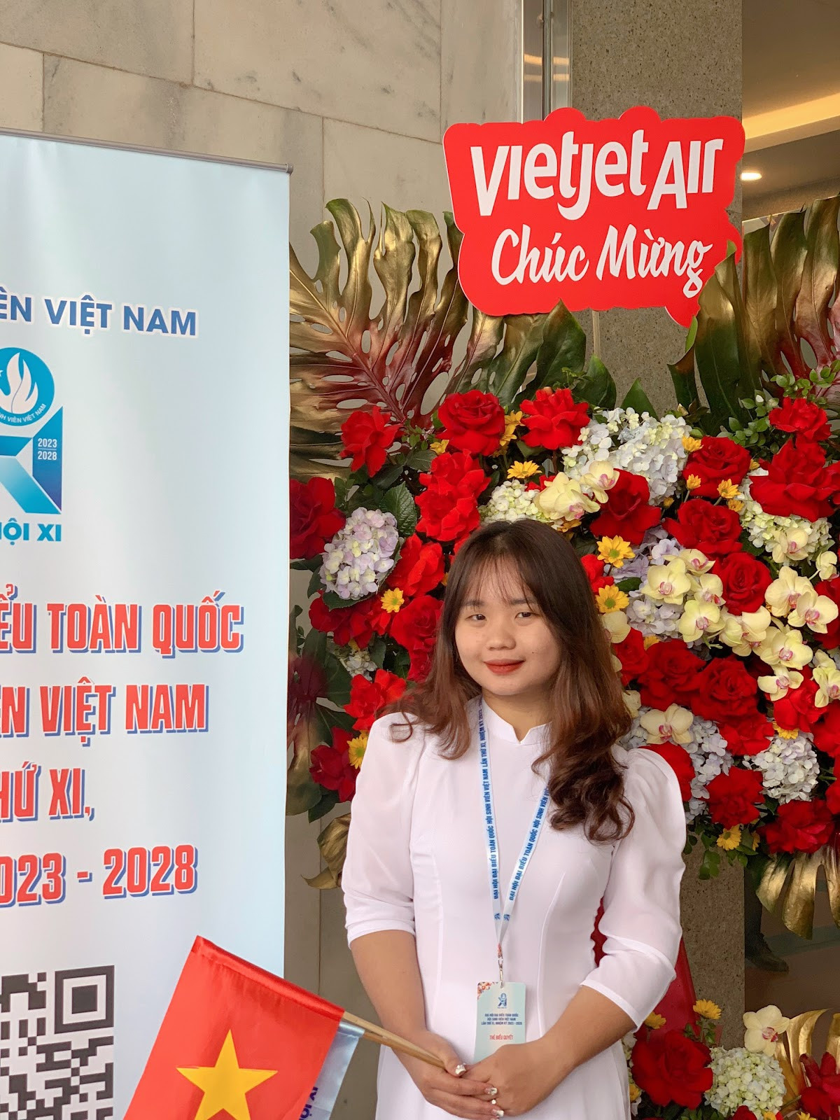 Thanh Huyền tham gia đại hội, thể hiện bản lĩnh, sự trách nhiệm và tinh thần cống hiến.