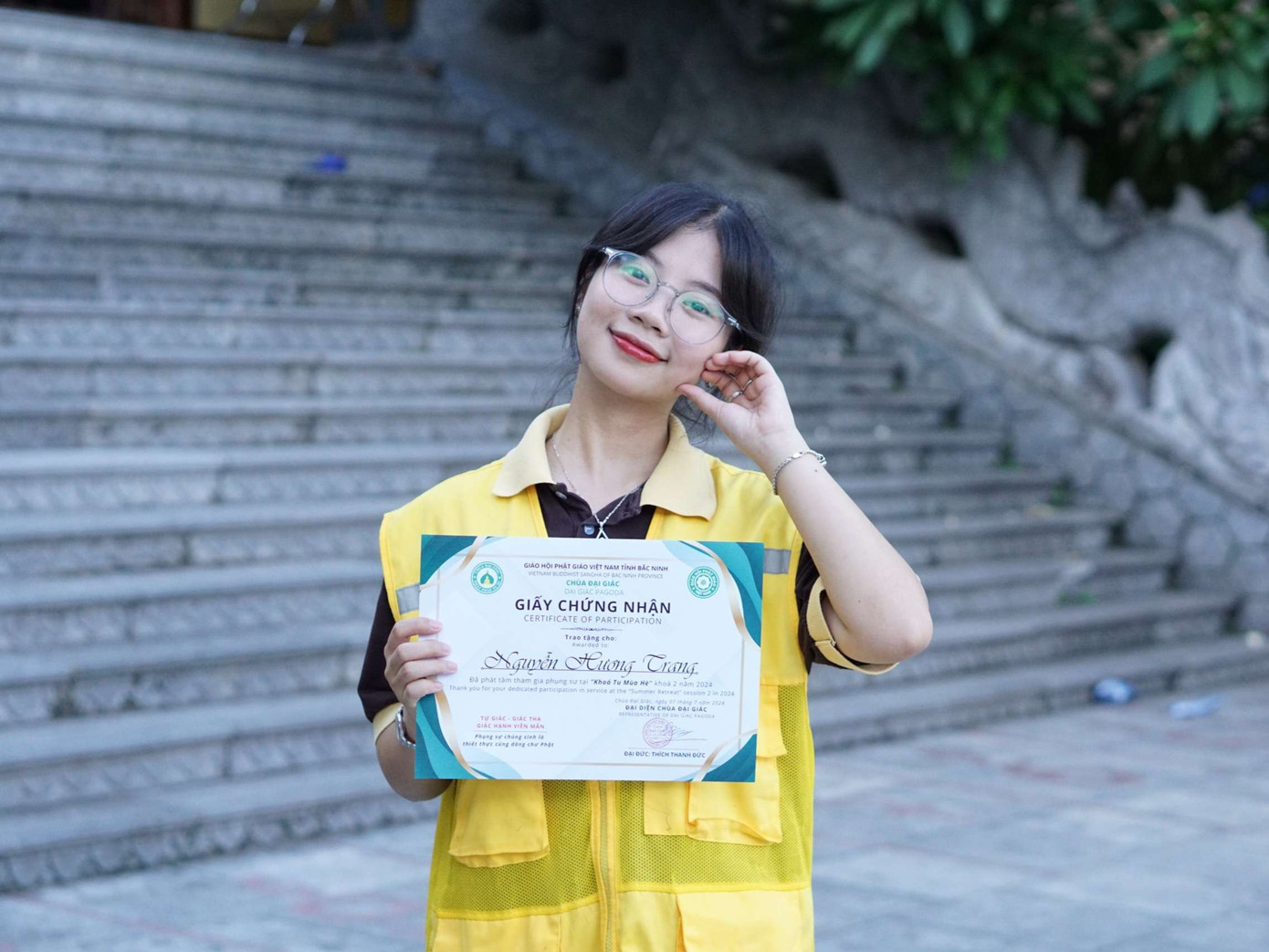 Hương Trang tin rằng, hạnh phúc nằm ở chính con đường mình đang đi. Hương Trang tin rằng, hạnh phúc nằm ở chính con đường mình đang đi.