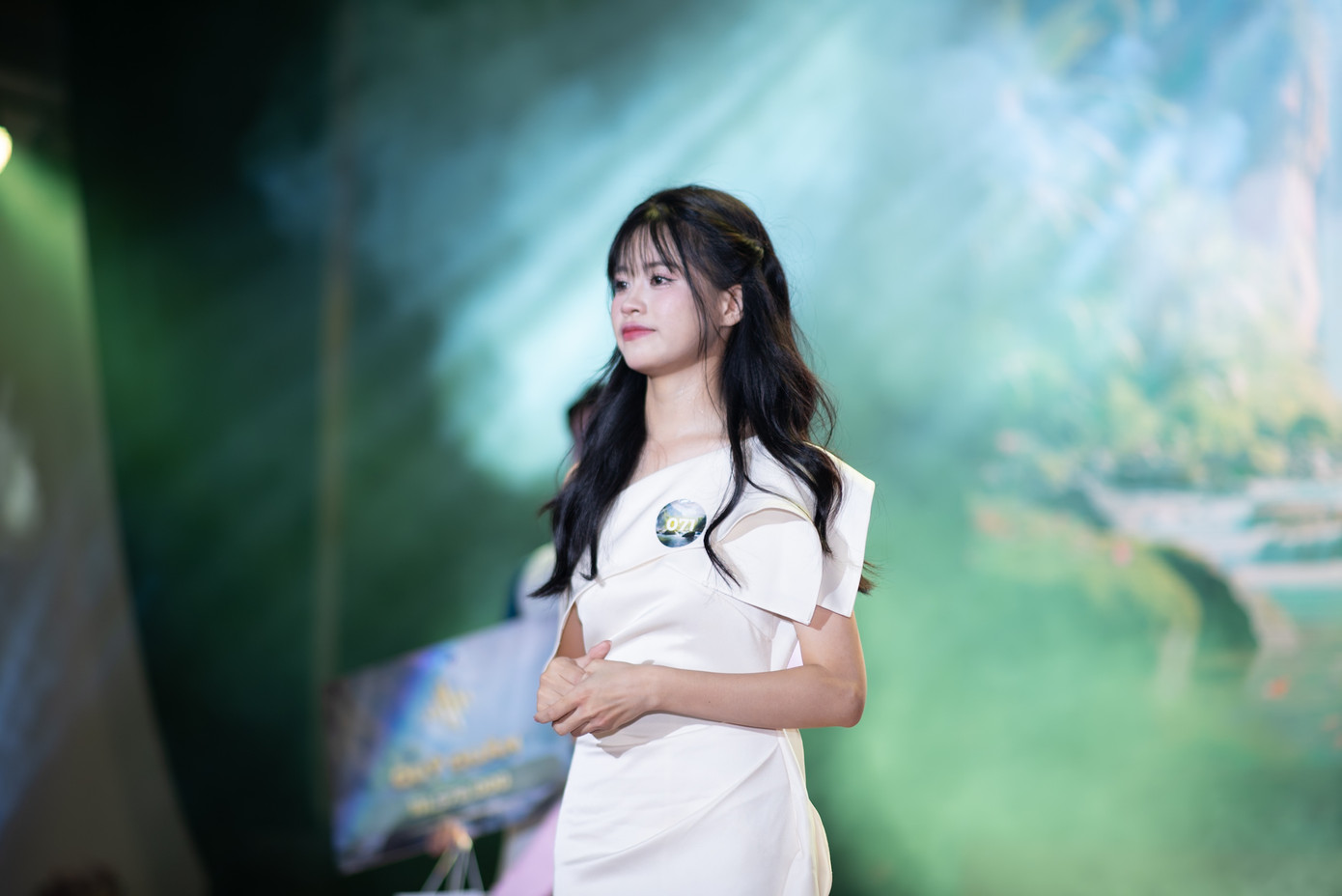 Phạm Quỳnh ấp ủ ước mơ trở thành một phát thanh viên chuyên nghiệp.