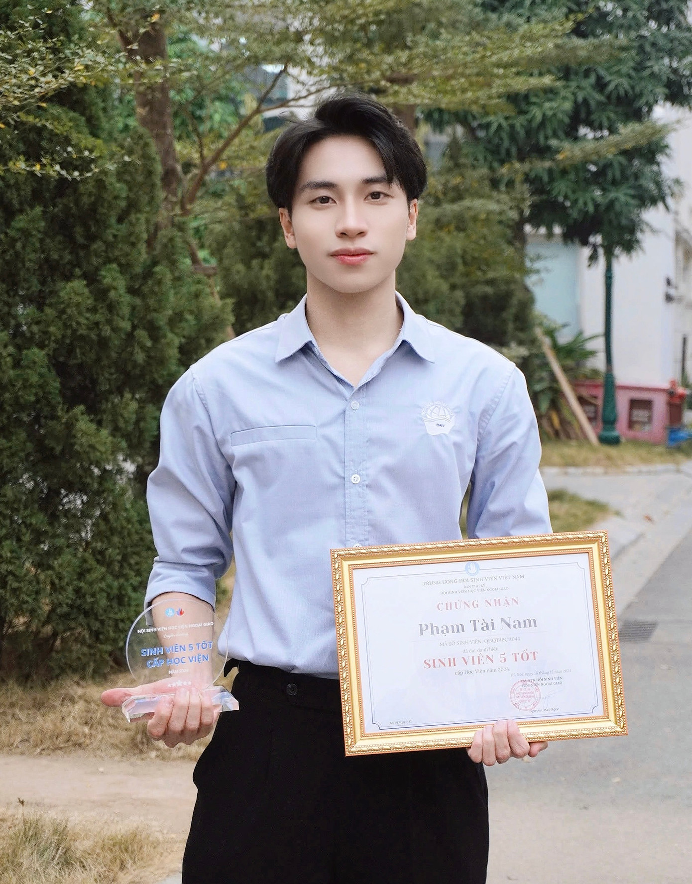 Phạm Tài Nam lan tỏa hình ảnh ‘Sinh viên 5 tốt’ đến cộng đồng qua hành trình đáng quý của bản thân.