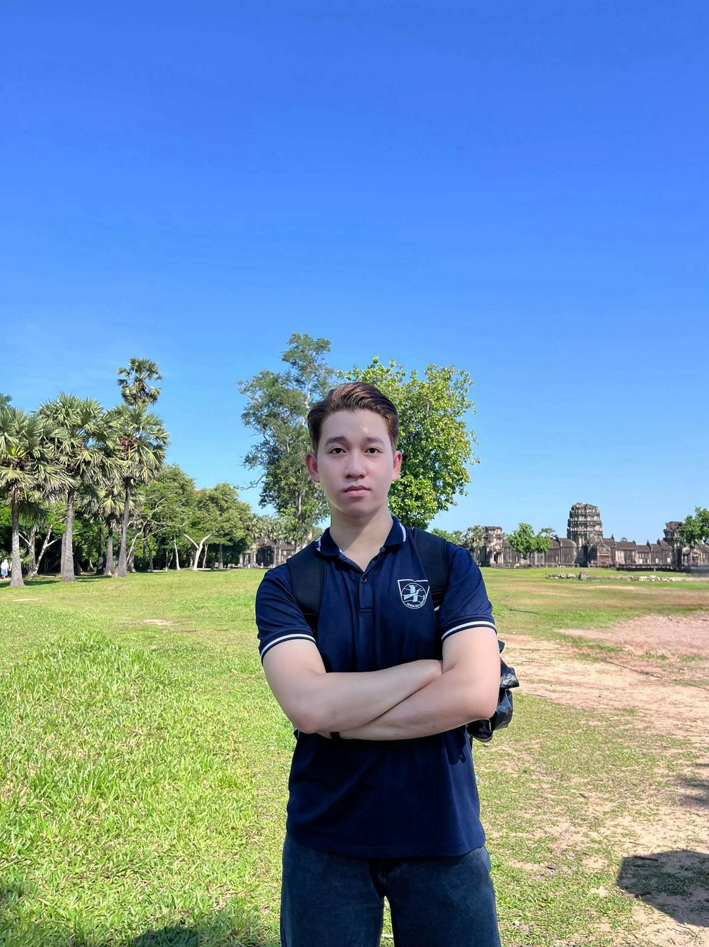 Vũ Văn Oánh tham gia chuyến thực tập tổng hợp tại Campuchia. Vũ Văn Oánh tham gia chuyến thực tập tổng hợp tại Campuchia.