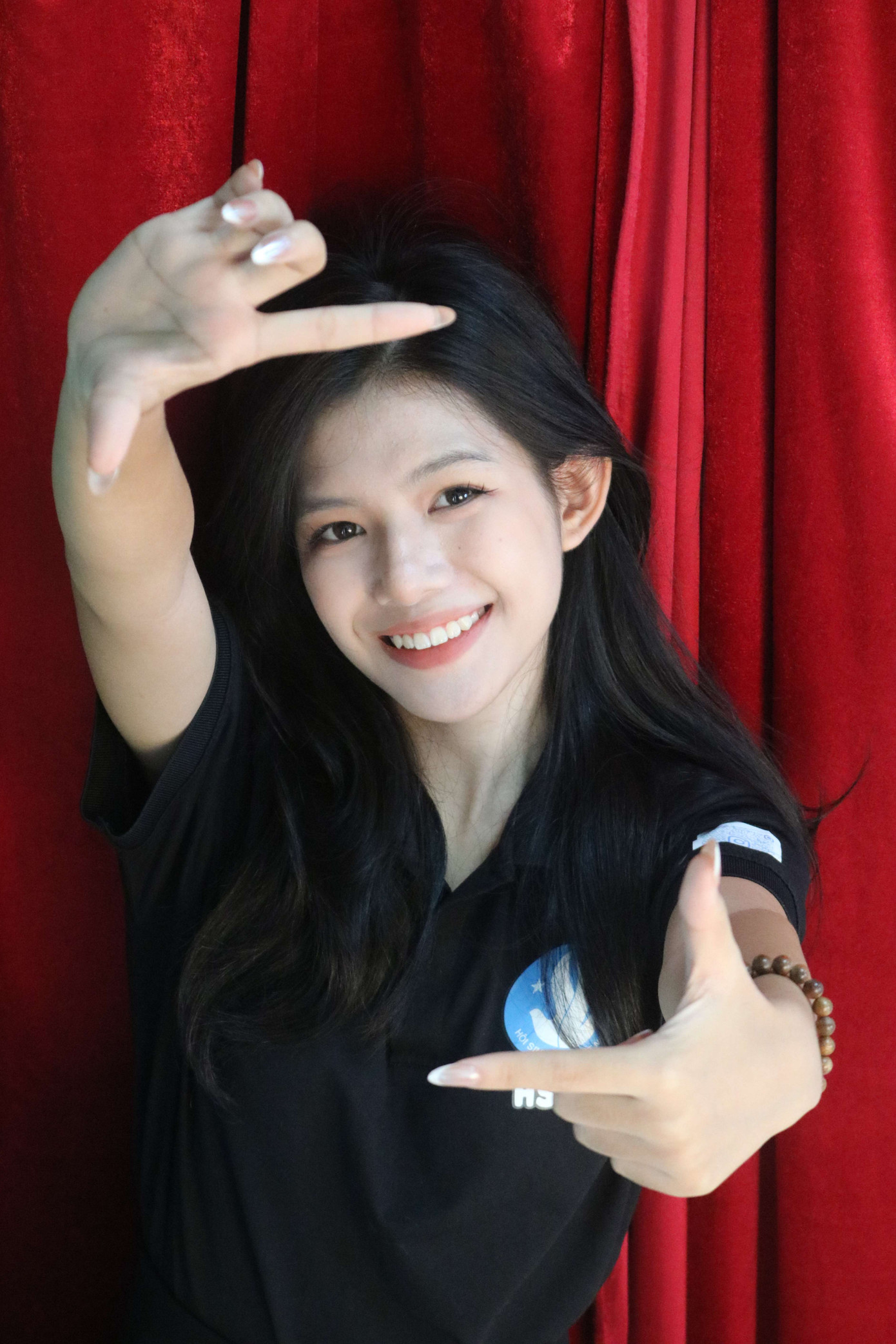 Huệ Chi đang là sinh viên năm 3, Trường Đại học Luật - Đại học Quốc gia Hà Nội.