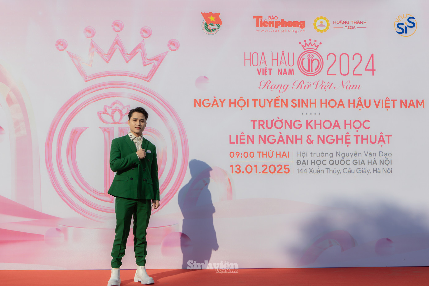 Ca sĩ Hồ Văn Kãnh đồng hành cùng chương trình Ngày hội tuyển sinh Hoa hậu Việt Nam 2024 số thứ 2, tổ chức tại Trường Khoa học Liên ngành và Nghệ thuật - ĐHQG Hà Nội.