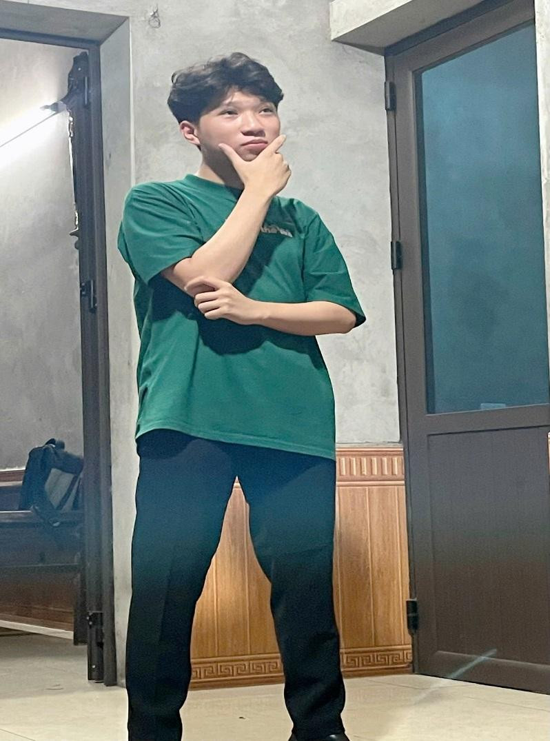 Nguyễn Văn Séc – sinh viên lớp 65CNTT, Khoa Công nghệ thông tin, Trường Đại học Thủy lợi. Nguyễn Văn Séc – sinh viên lớp 65CNTT, Khoa Công nghệ thông tin, Trường Đại học Thủy lợi.