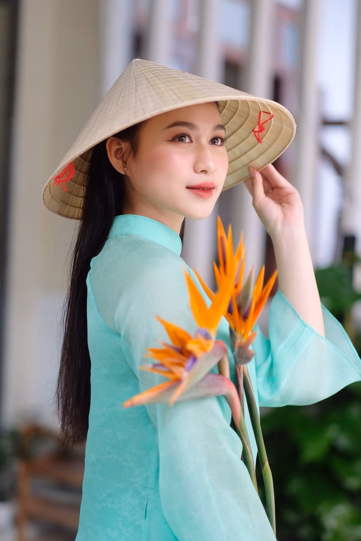 Thanh Xuân sở hữu nét đẹp ngọt ngào đặc trưng của con gái Huế.