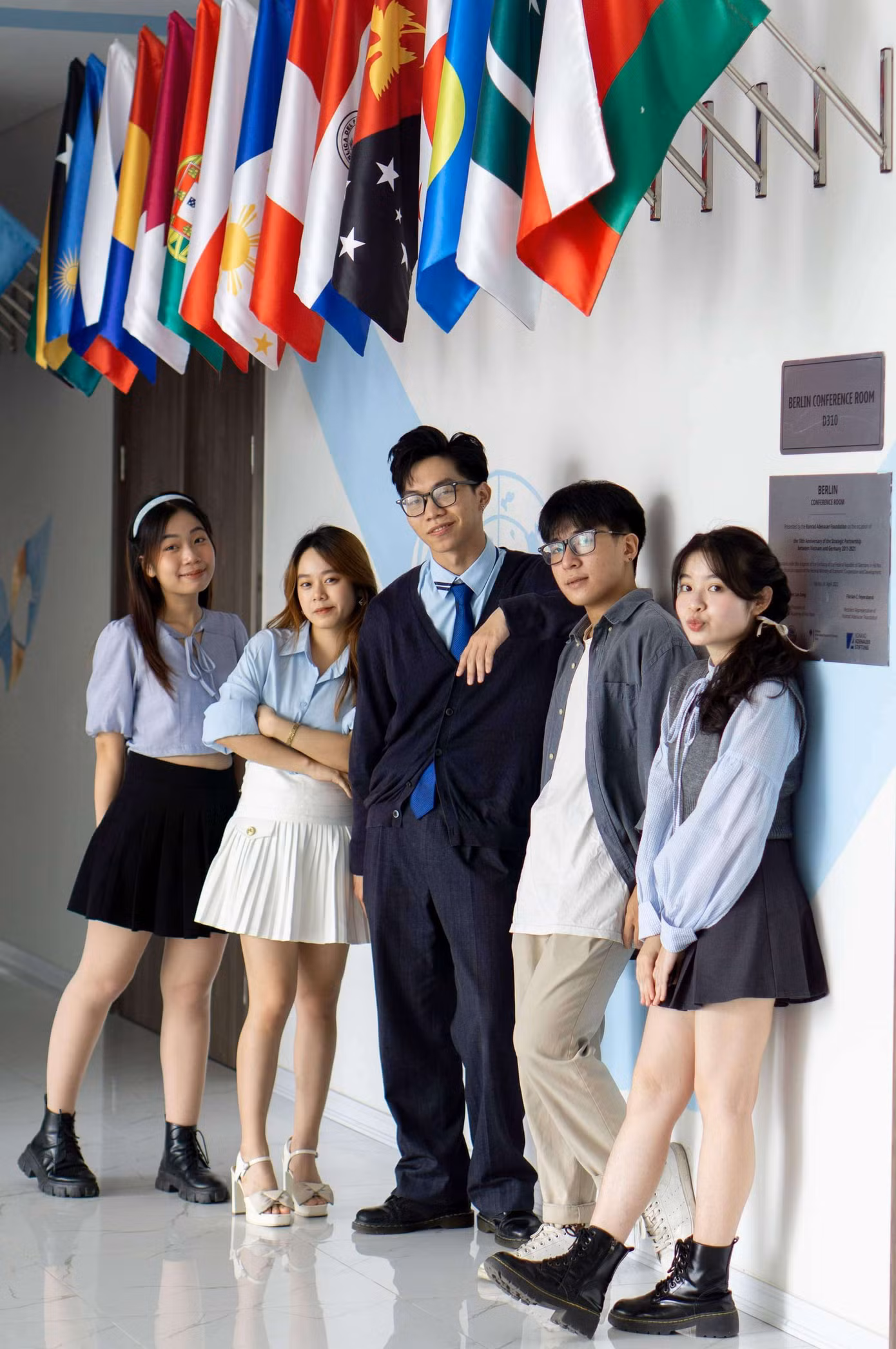 Nếu được quay trở về quá khứ, nữ sinh bày tỏ mong muốn được gắn kết với bạn bè nhiều hơn.